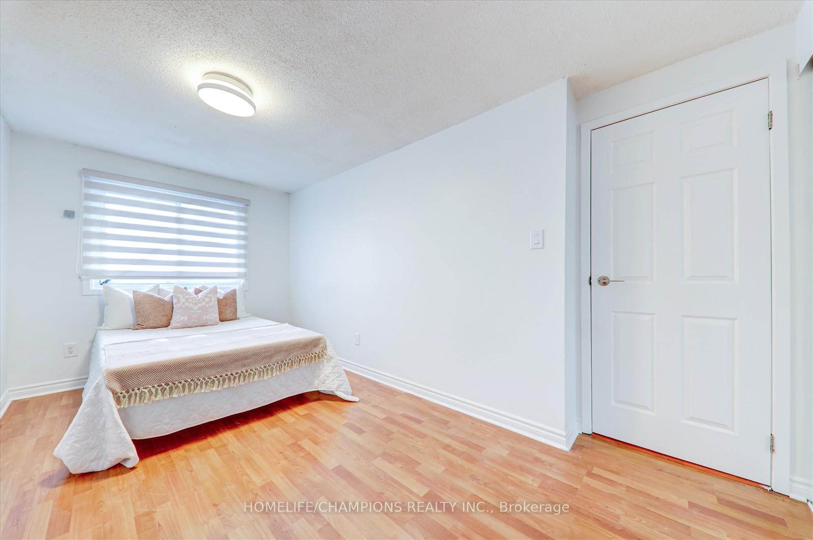 Photo 26 of 4 Croxley Green Drive, Markham, Milliken Mills West — HOMEH