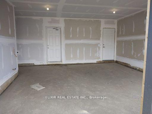 Photo 17 of 195 Spitfire Drive, Hamilton, Mount Hope — HOMEH