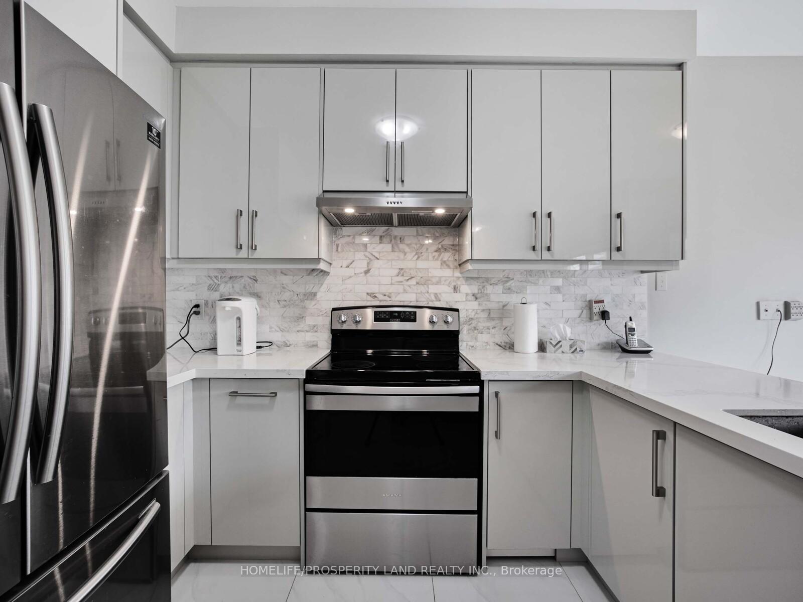 Photo 21 of 17 Major Elliott Court, Markham, Buttonville — HOMEH