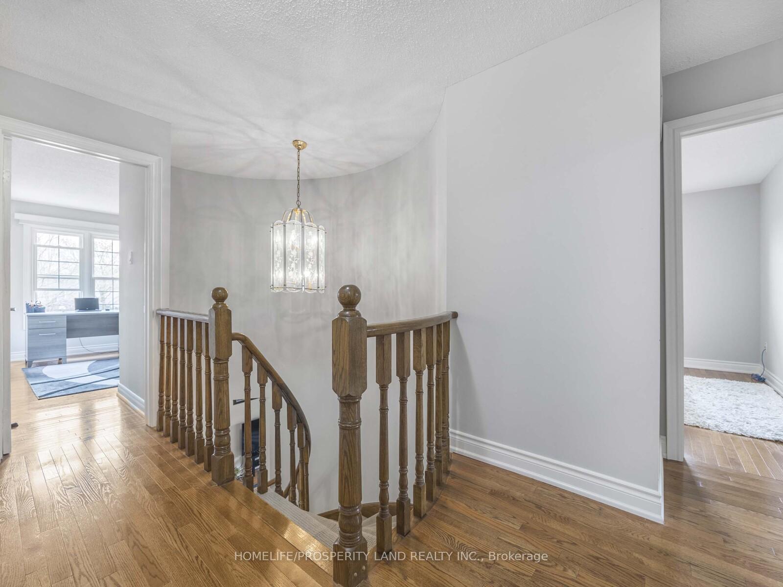 Photo 25 of 17 Major Elliott Court, Markham, Buttonville — HOMEH
