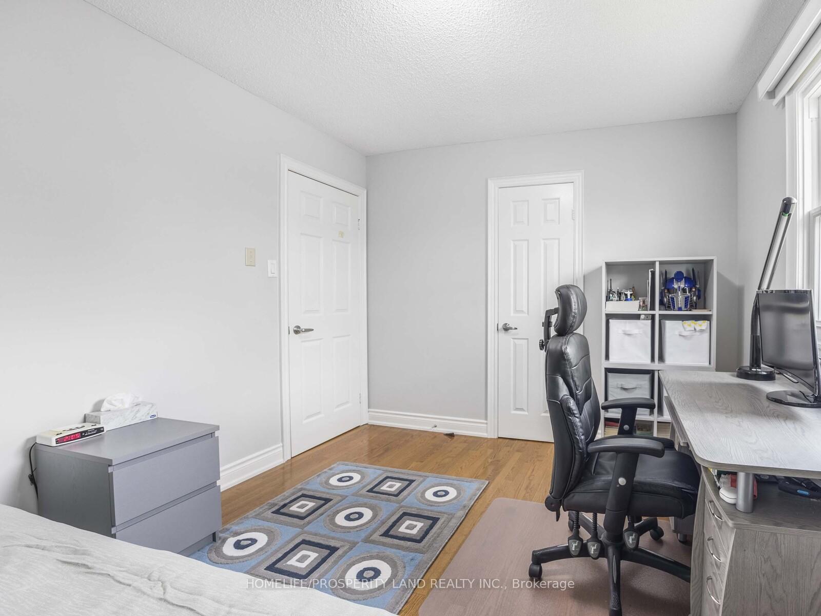 Photo 30 of 17 Major Elliott Court, Markham, Buttonville — HOMEH