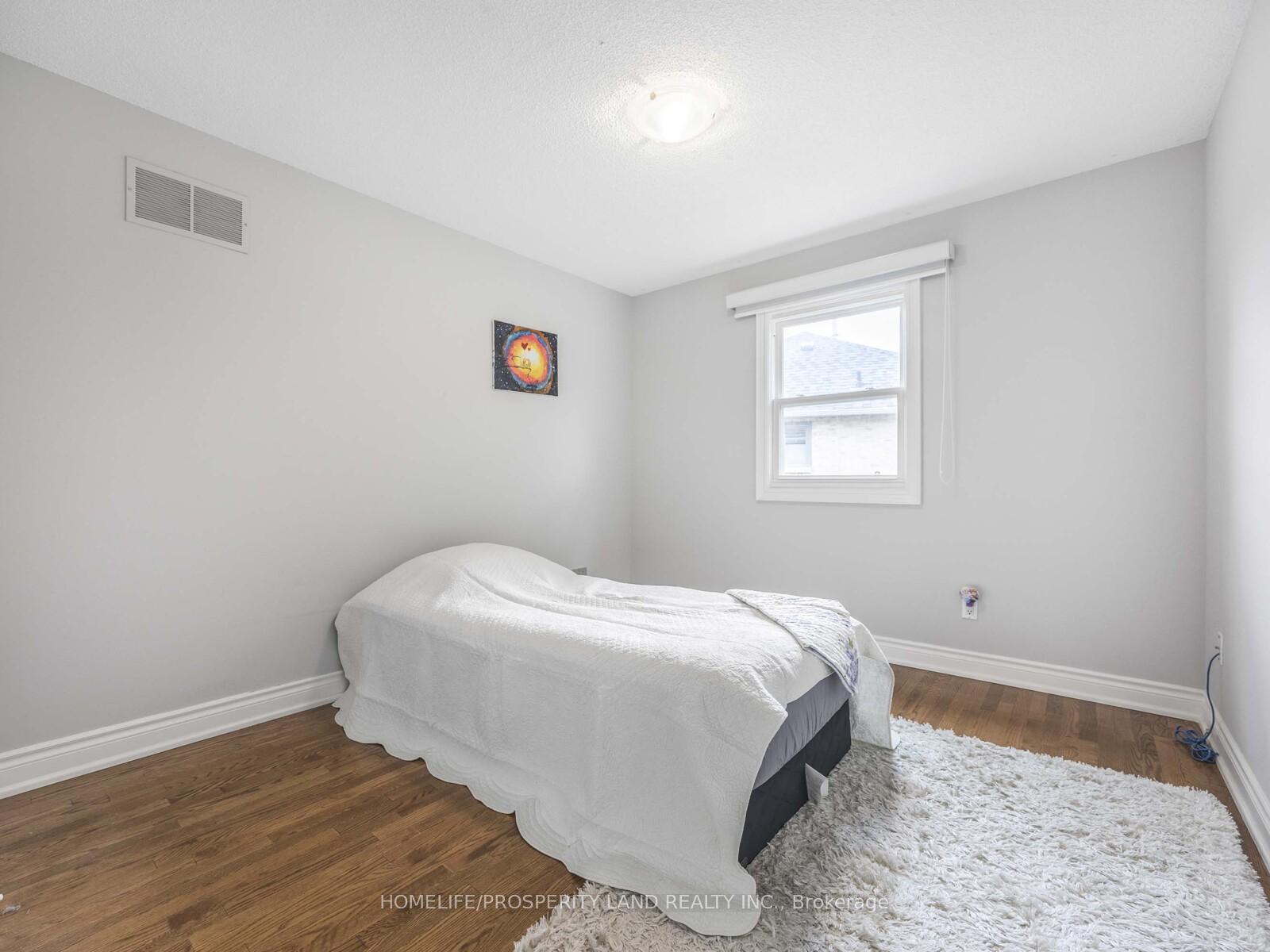 Photo 33 of 17 Major Elliott Court, Markham, Buttonville — HOMEH