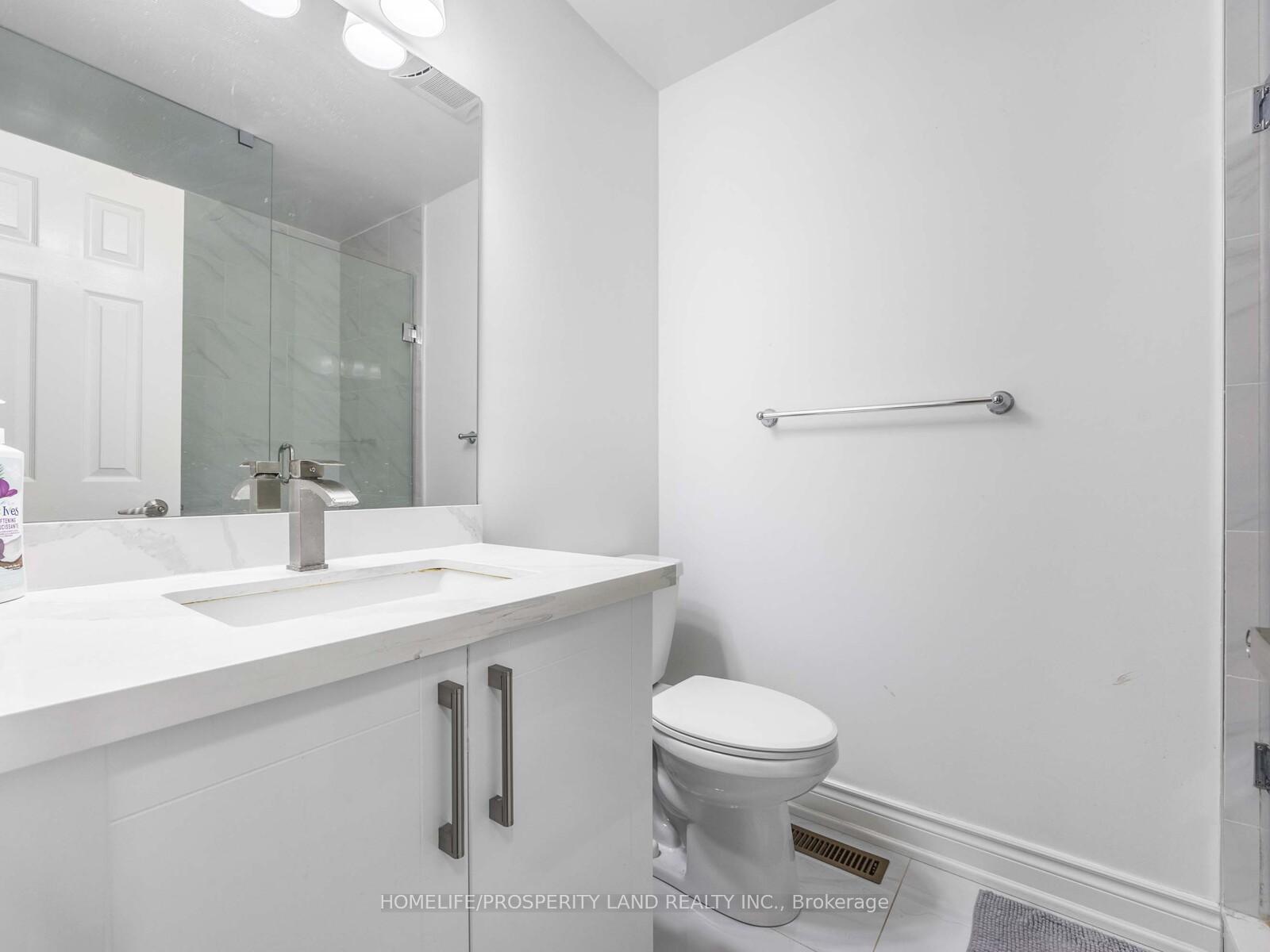 Photo 38 of 17 Major Elliott Court, Markham, Buttonville — HOMEH