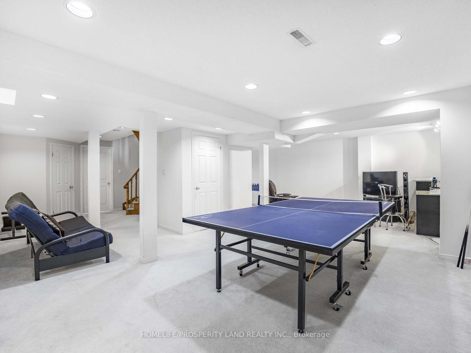 Photo 42 of 17 Major Elliott Court, Markham, Buttonville — HOMEH
