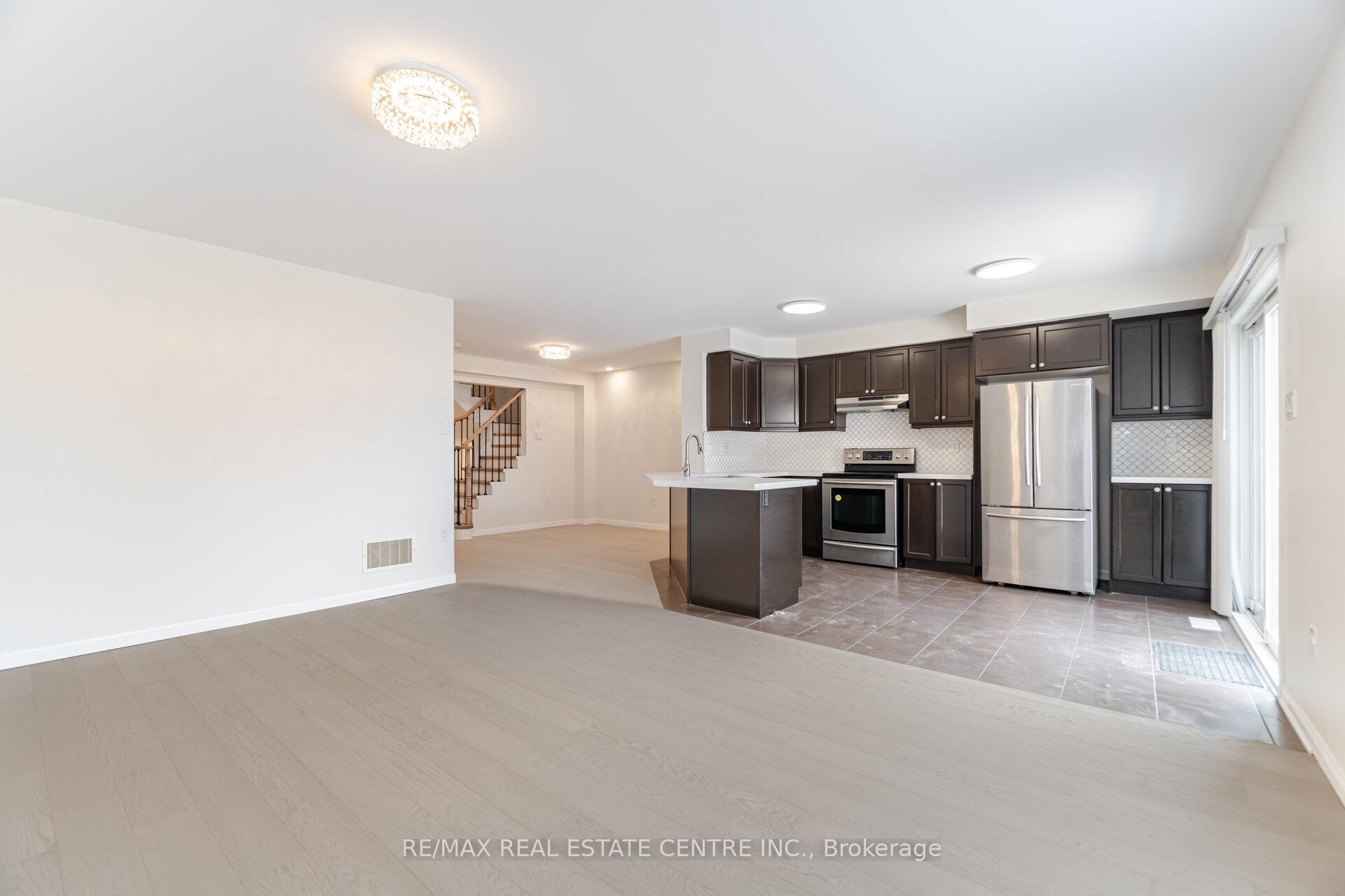 Photo 9 of 186 Gleave Terrace, Milton, Harrison — HOMEH