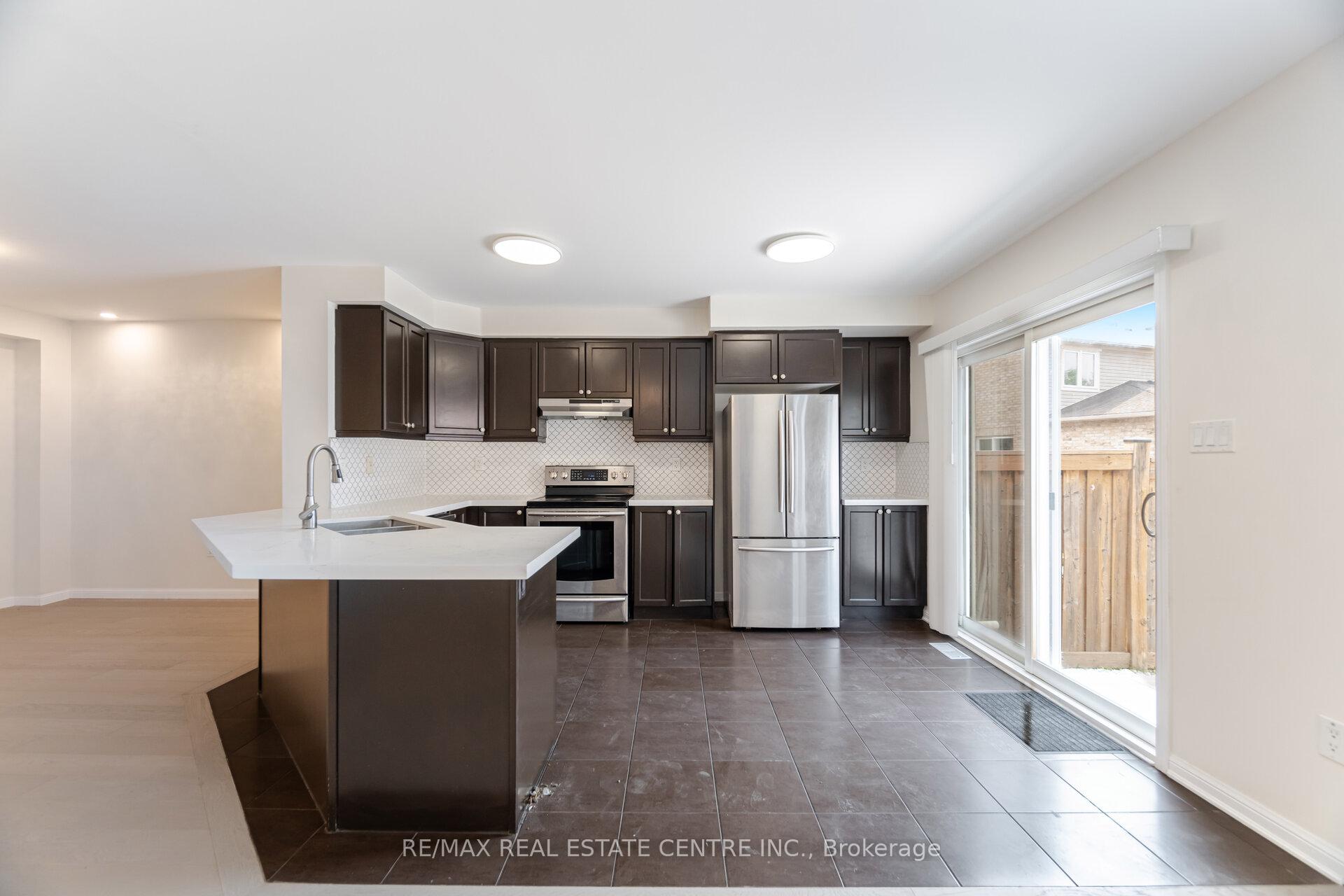 Photo 28 of 186 Gleave Terrace, Milton, Harrison — HOMEH