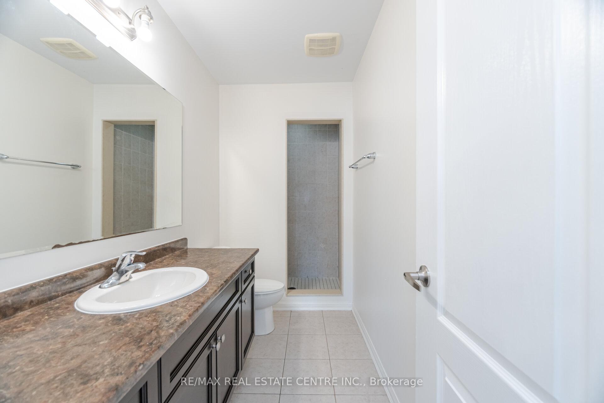Photo 25 of 186 Gleave Terrace, Milton, Harrison — HOMEH