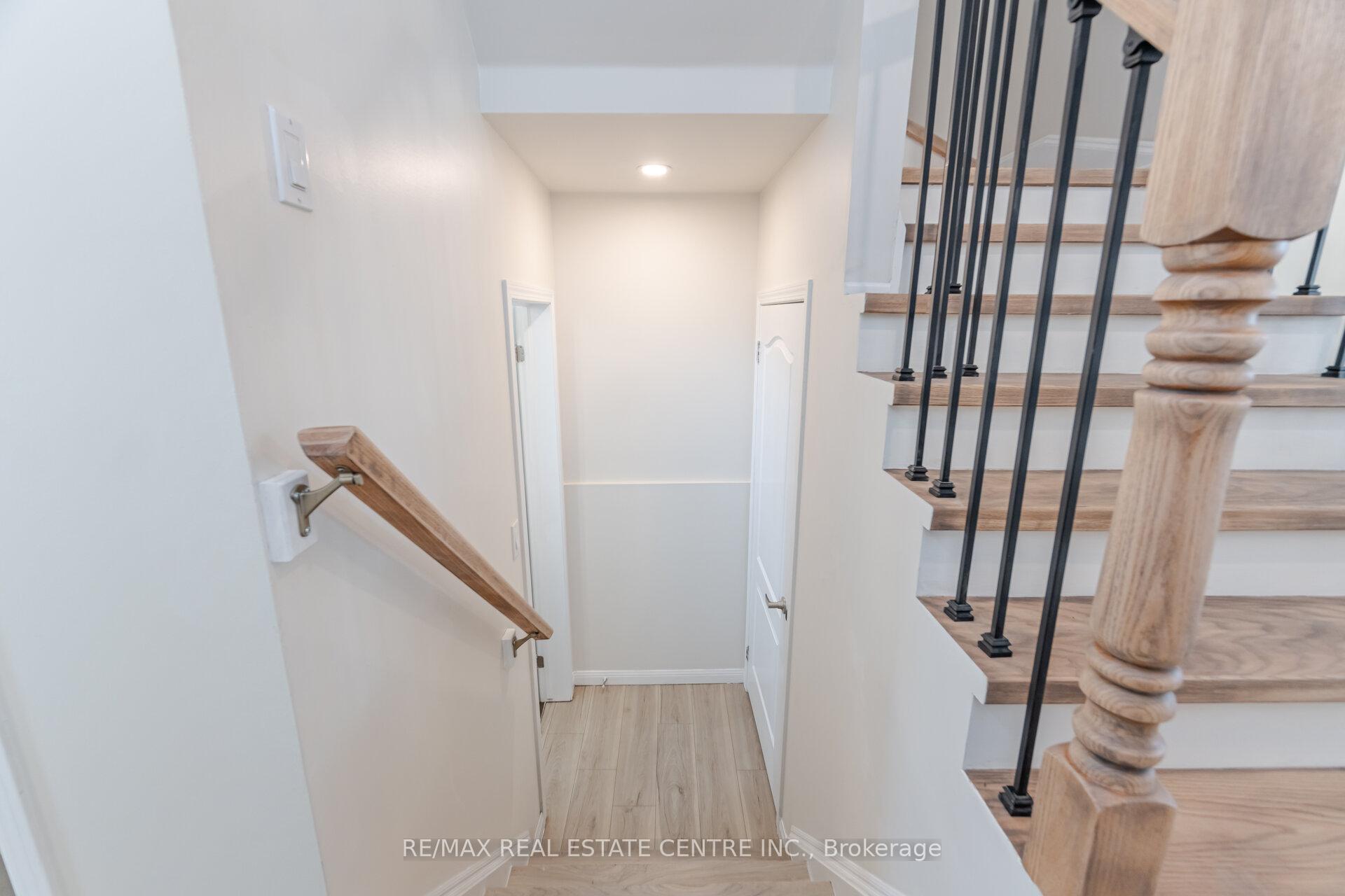Photo 14 of 186 Gleave Terrace, Milton, Harrison — HOMEH