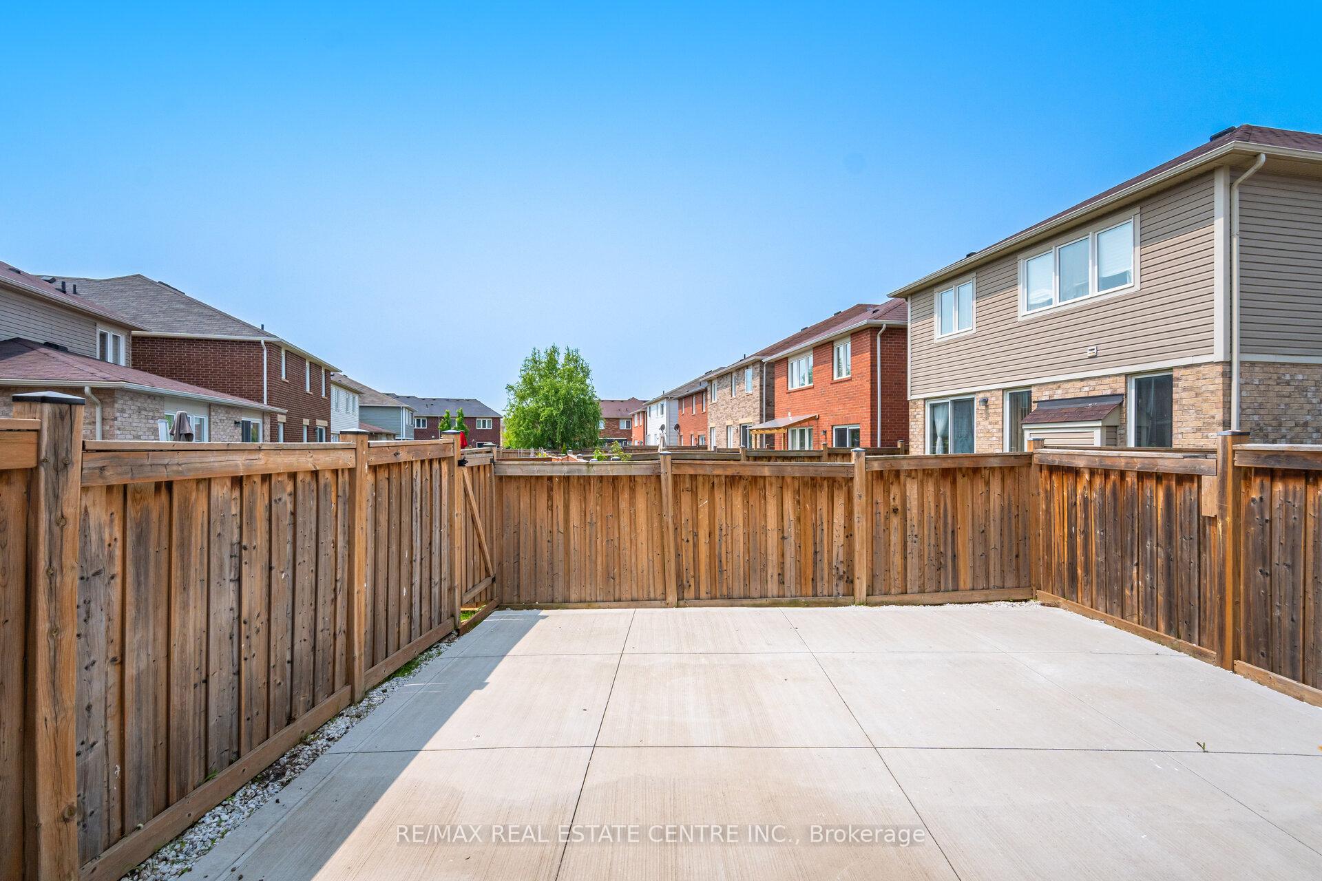 Photo 24 of 186 Gleave Terrace, Milton, Harrison — HOMEH