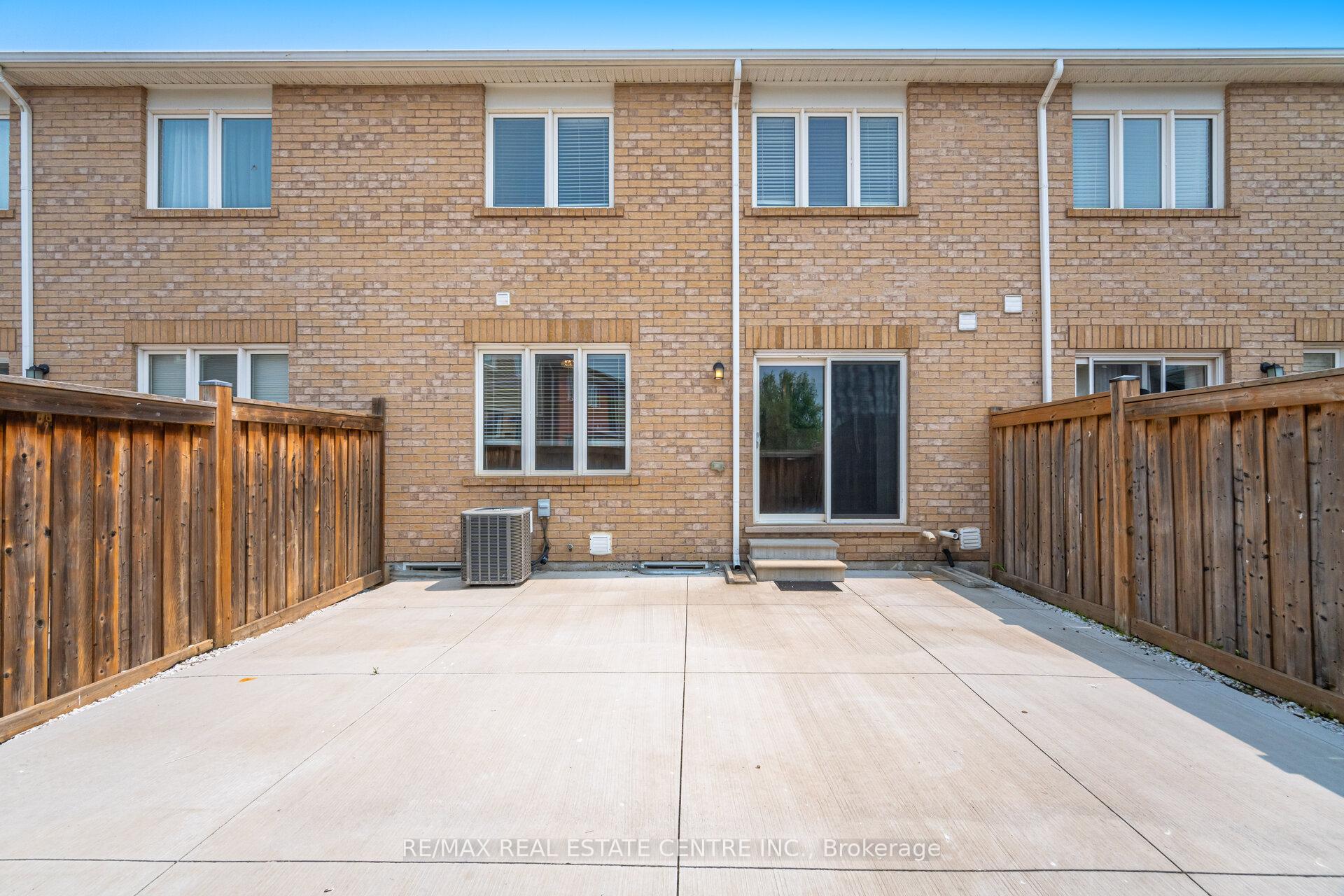 Photo 33 of 186 Gleave Terrace, Milton, Harrison — HOMEH