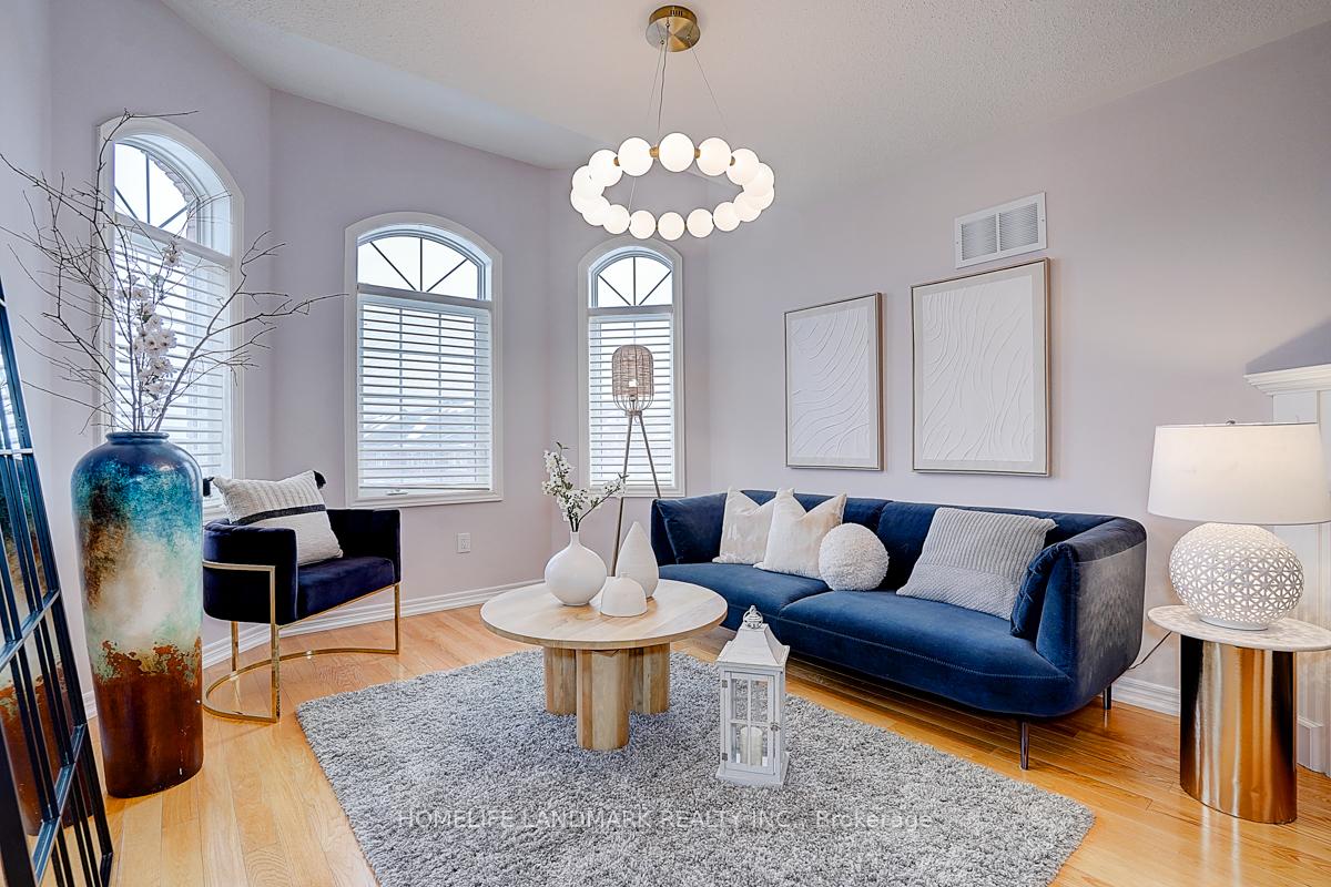 Photo 20 of 34 Foshan Avenue, Markham, Berczy — HOMEH