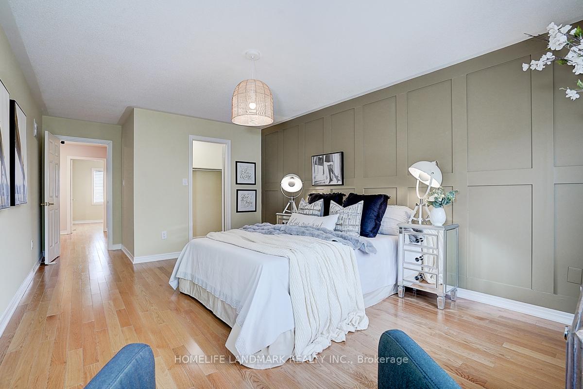 Photo 30 of 34 Foshan Avenue, Markham, Berczy — HOMEH