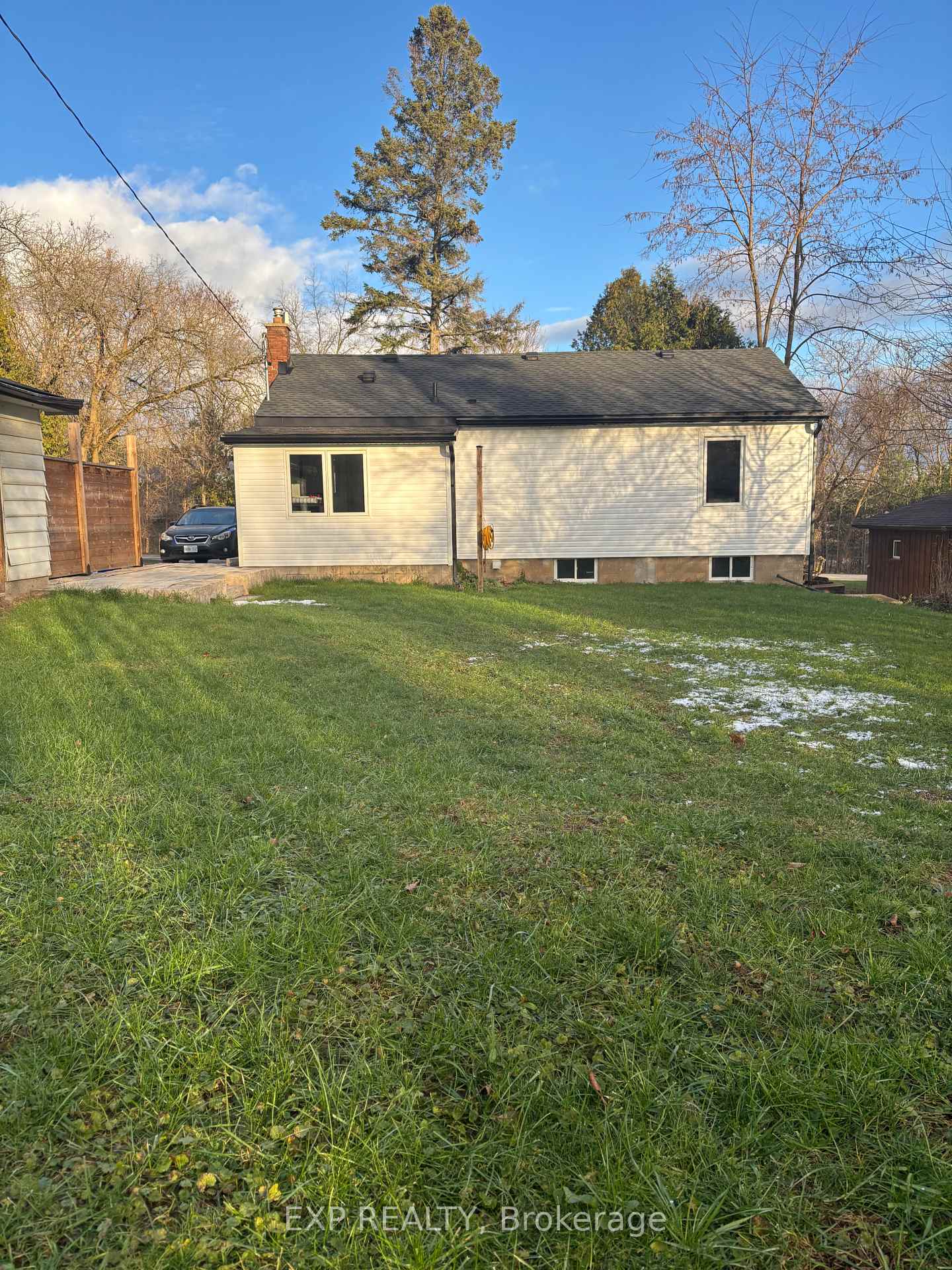 Photo 20 of 1002 Binkley Road, Hamilton, Rural Ancaster — HOMEH