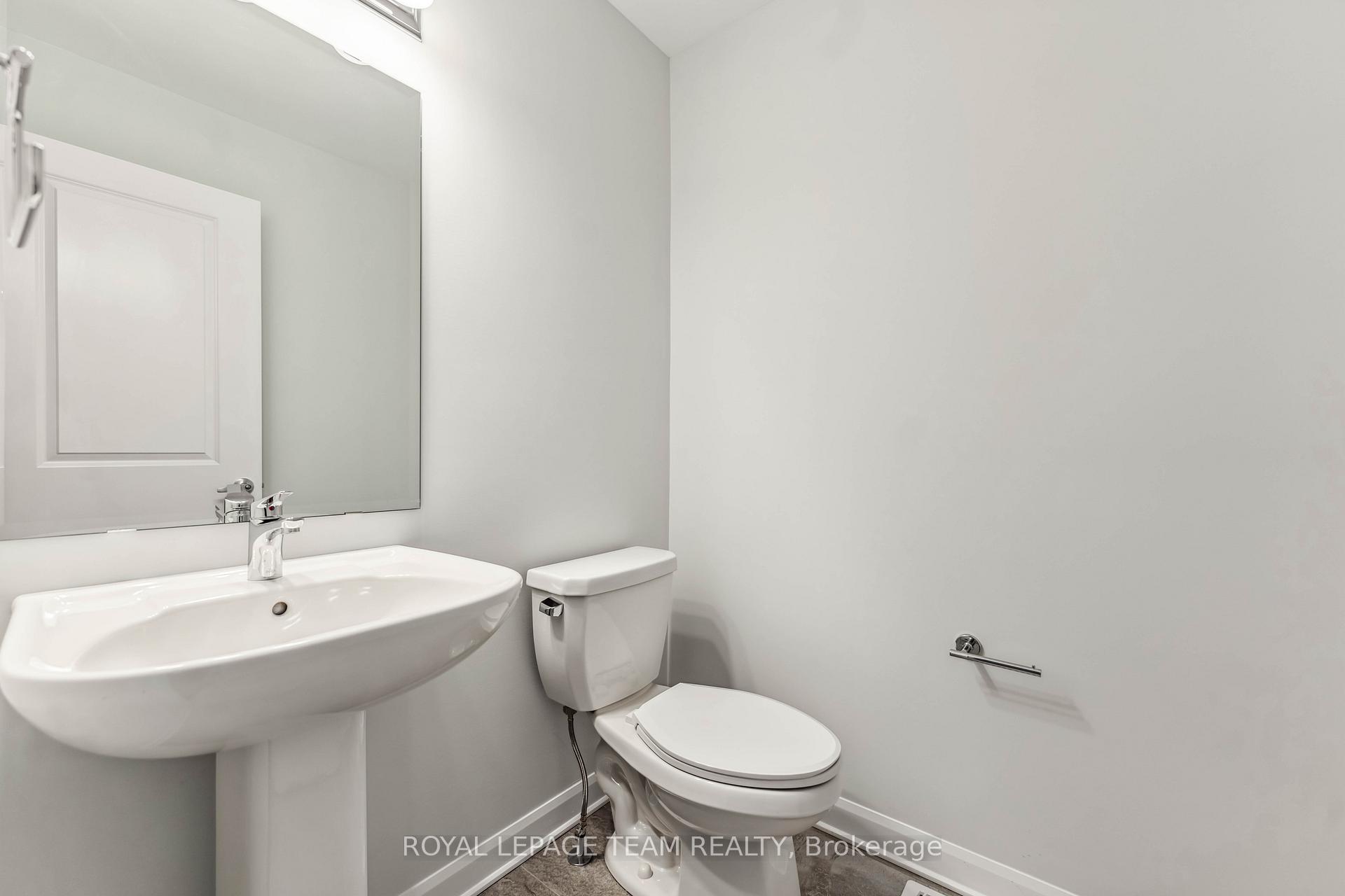 Photo 16 of 226 Invention Boulevard, Ottawa, Kanata - Morgan's Grant/South March — HOMEH