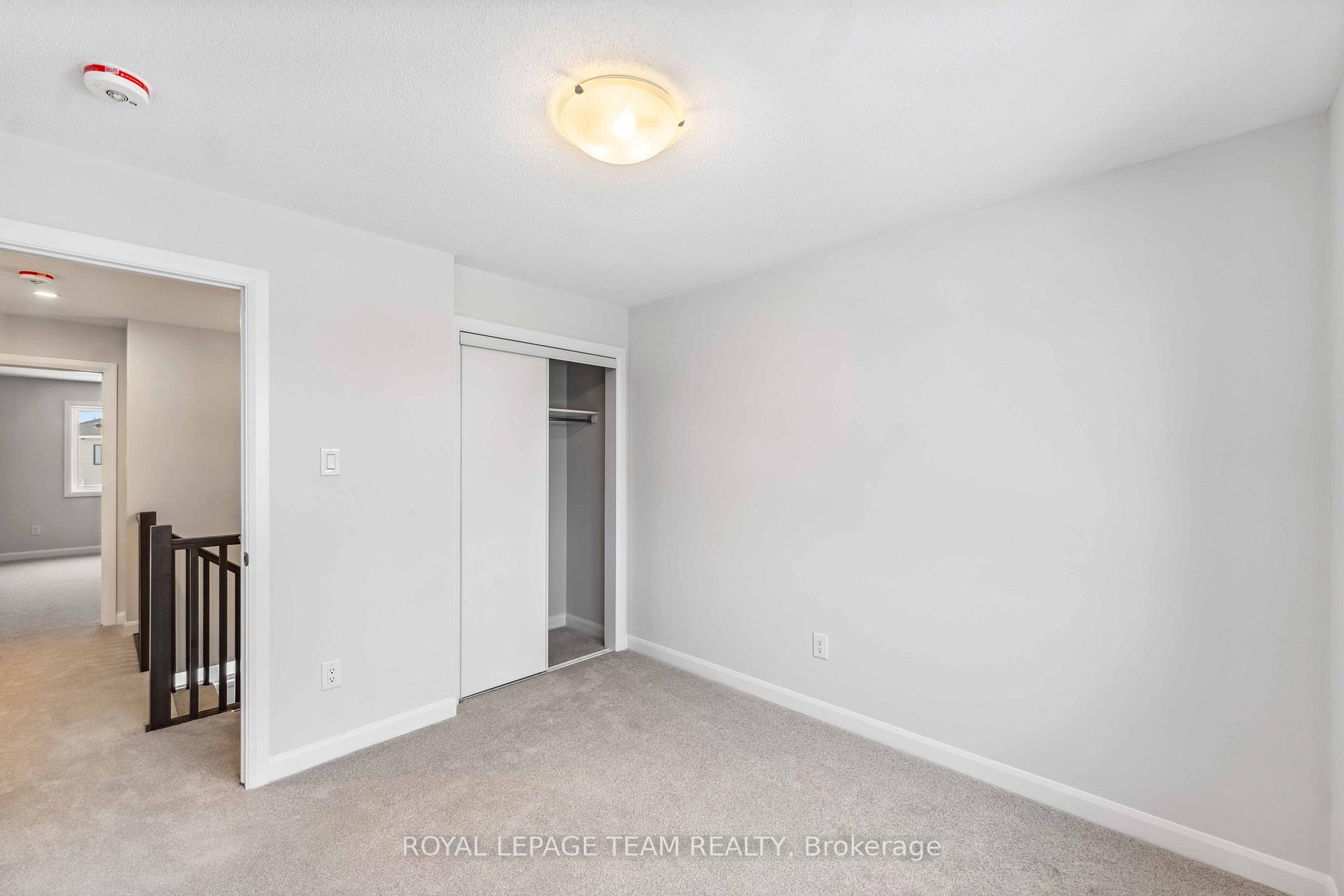 Photo 18 of 226 Invention Boulevard, Ottawa, Kanata - Morgan's Grant/South March — HOMEH