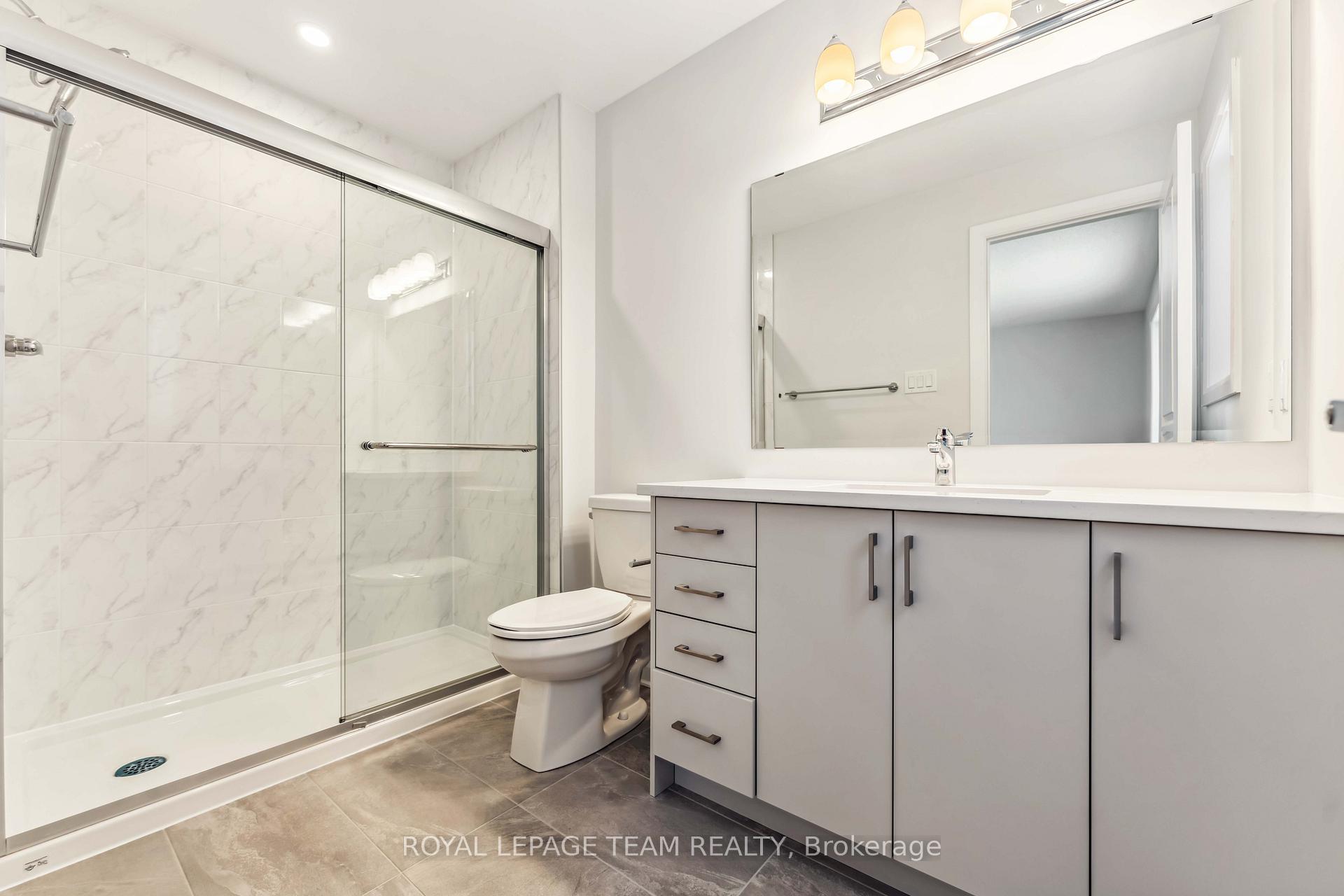 Photo 23 of 226 Invention Boulevard, Ottawa, Kanata - Morgan's Grant/South March — HOMEH