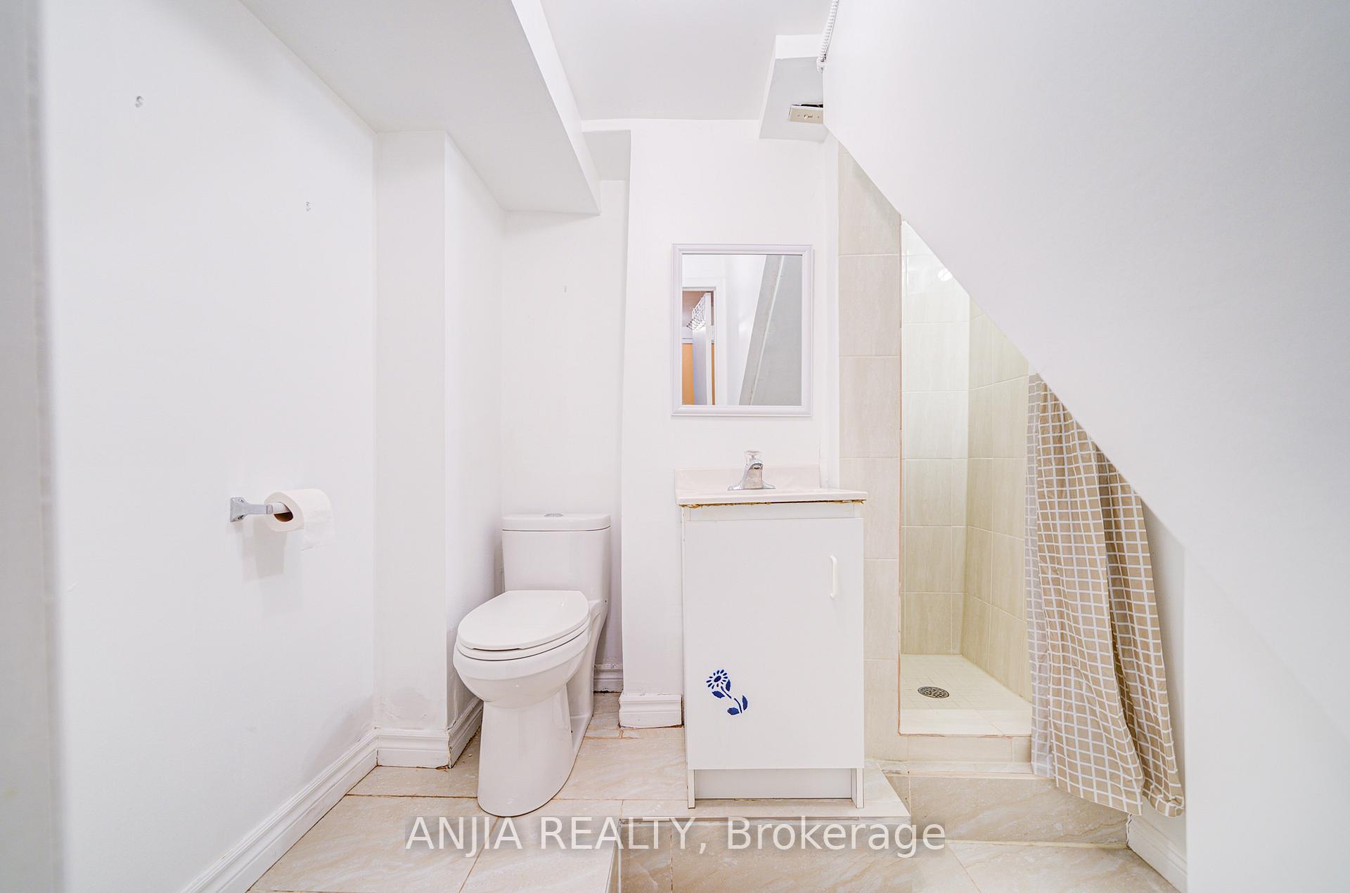 Photo 20 of 53 Stather Crescent, Markham, Milliken Mills East — HOMEH