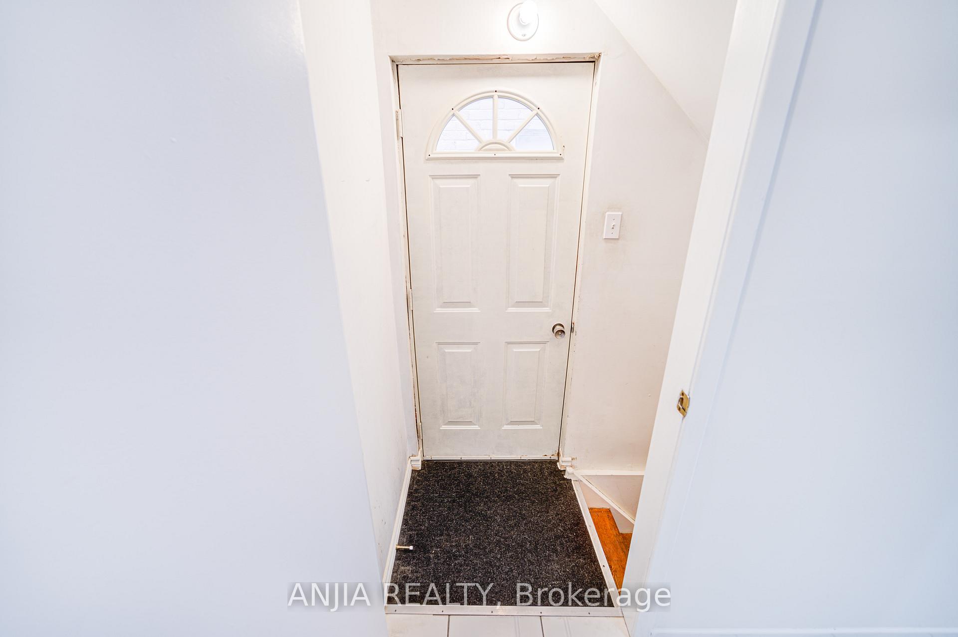 Photo 37 of 53 Stather Crescent, Markham, Milliken Mills East — HOMEH