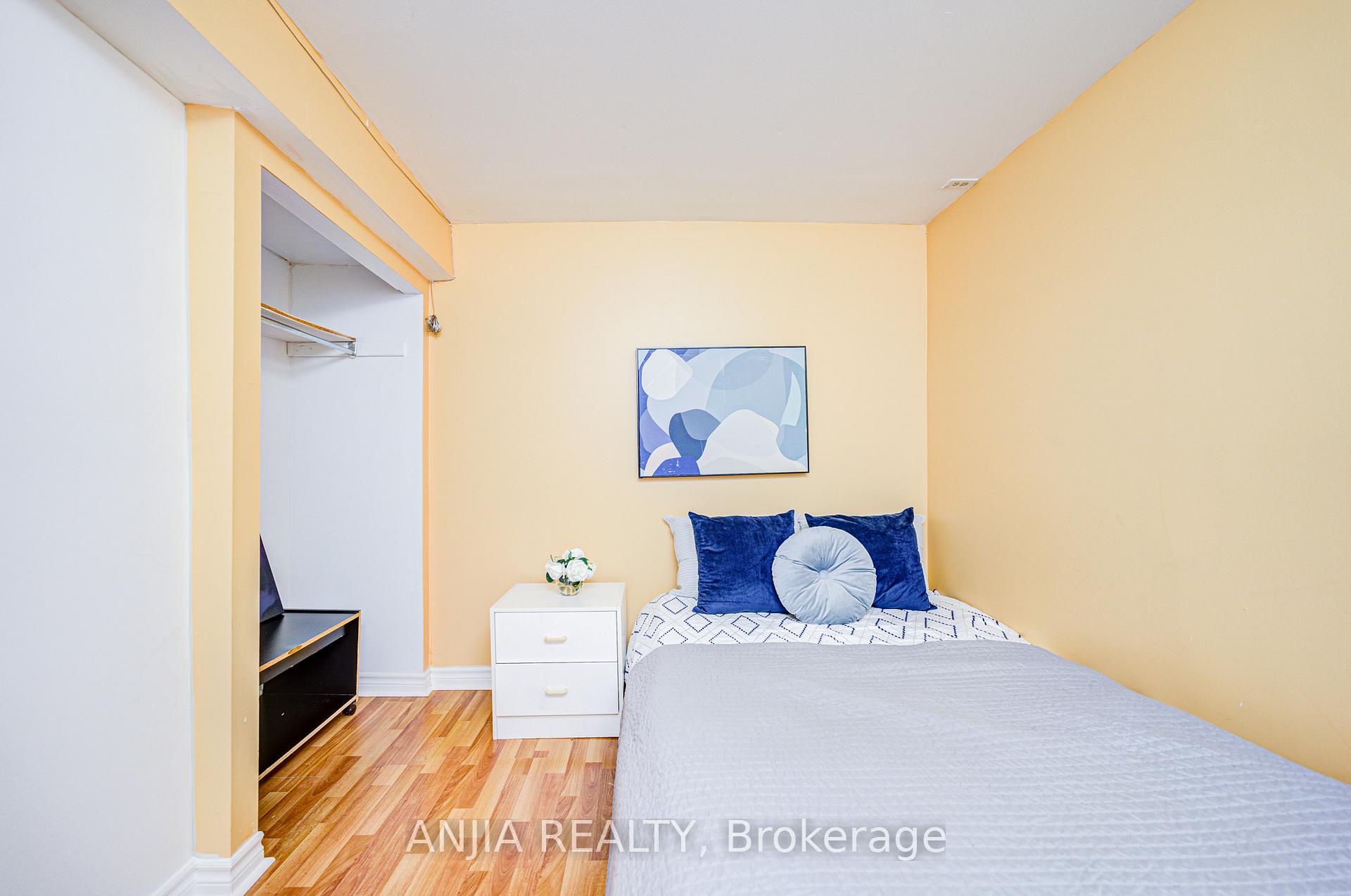 Photo 41 of 53 Stather Crescent, Markham, Milliken Mills East — HOMEH