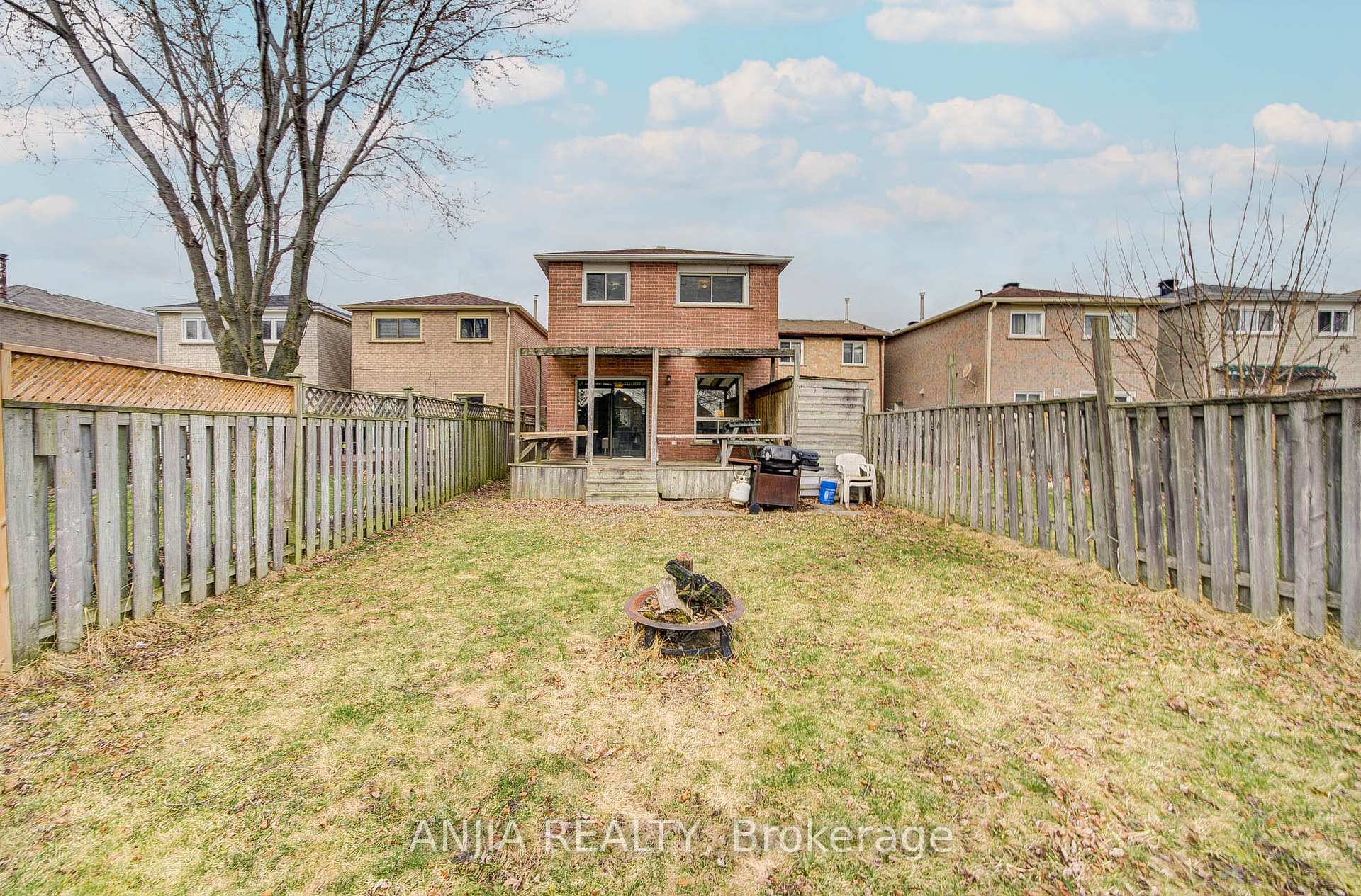 Photo 43 of 53 Stather Crescent, Markham, Milliken Mills East — HOMEH