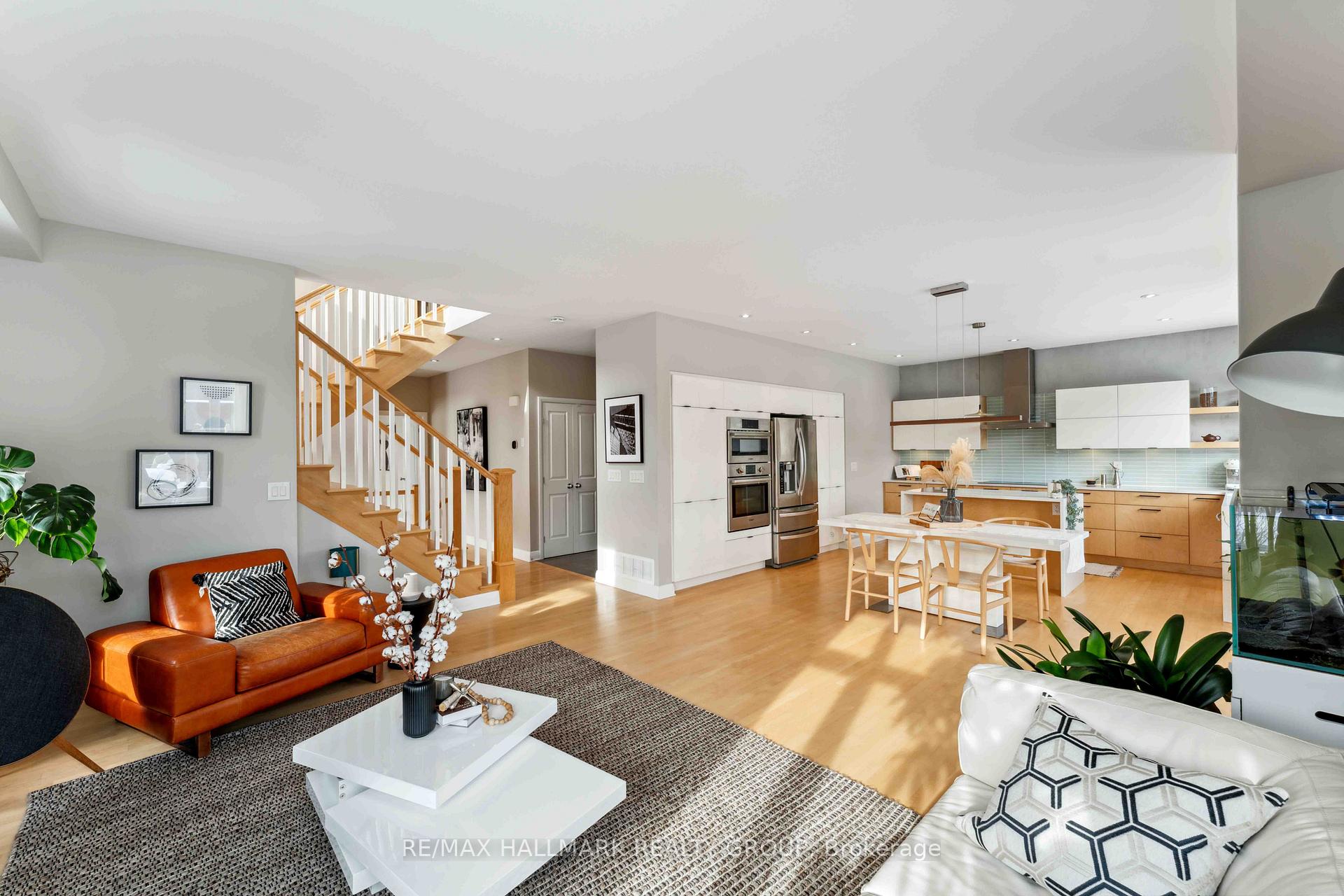Photo 5 of 159 Escarpment Crescent, Ottawa, Kanata - Kanata Lakes/Heritage Hills — HOMEH