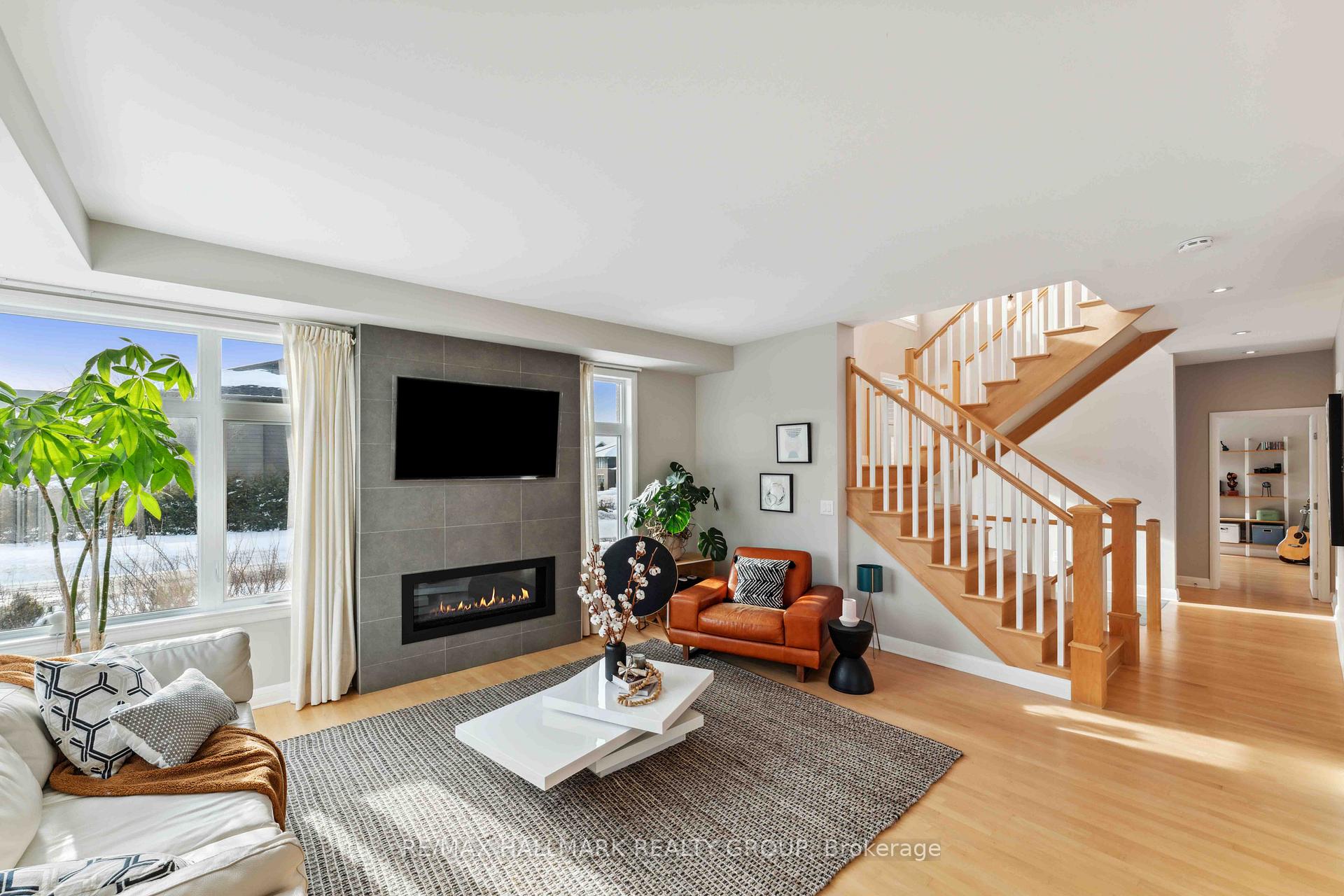 Photo 6 of 159 Escarpment Crescent, Ottawa, Kanata - Kanata Lakes/Heritage Hills — HOMEH