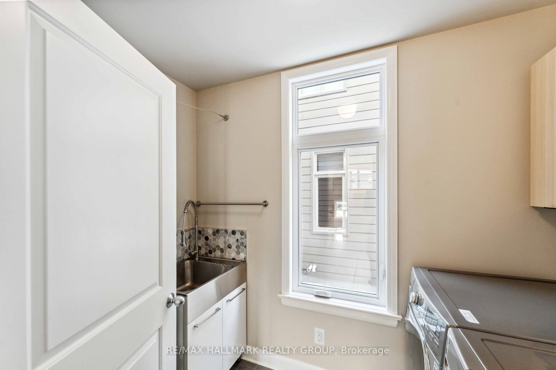 Photo 13 of 159 Escarpment Crescent, Ottawa, Kanata - Kanata Lakes/Heritage Hills — HOMEH