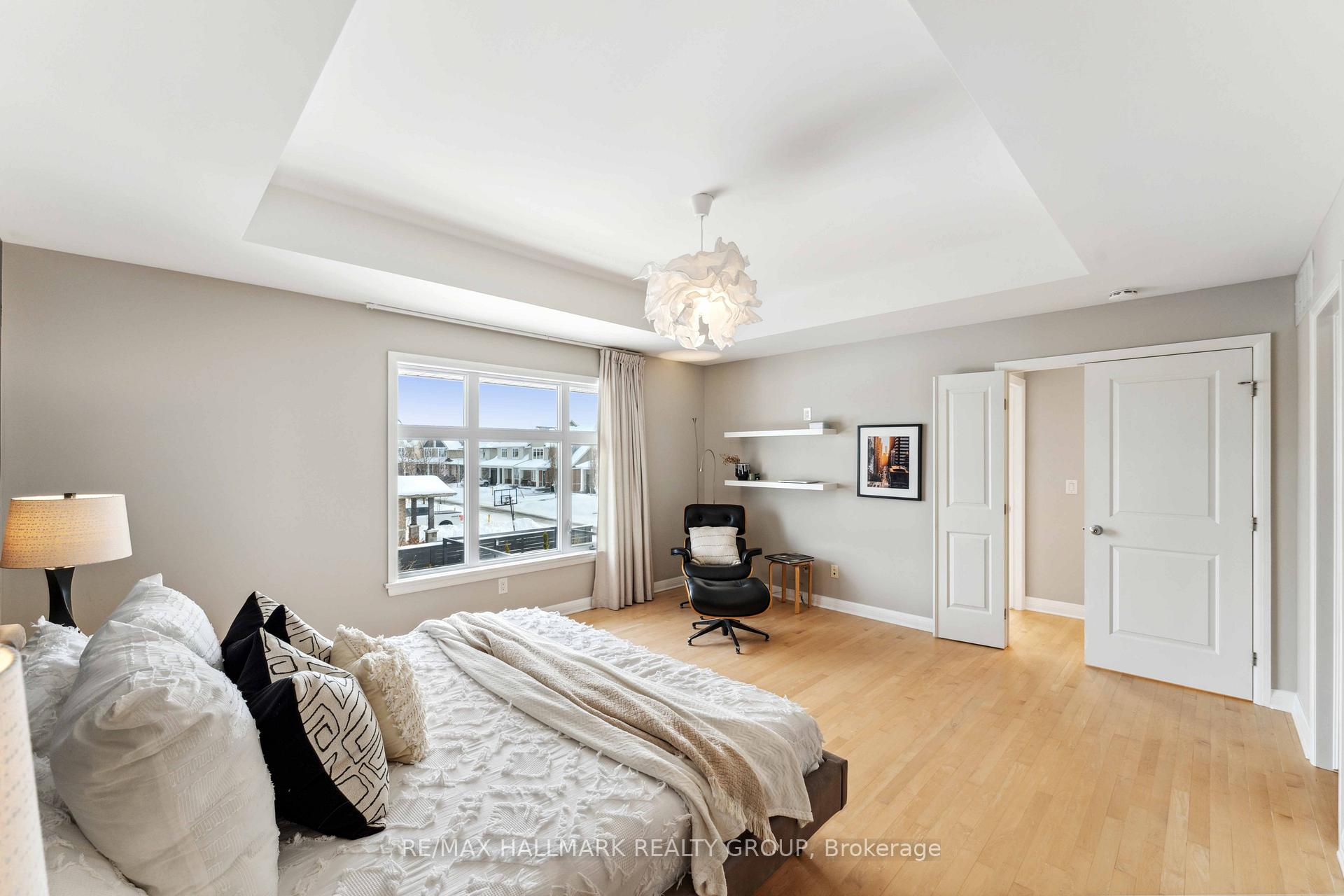 Photo 17 of 159 Escarpment Crescent, Ottawa, Kanata - Kanata Lakes/Heritage Hills — HOMEH