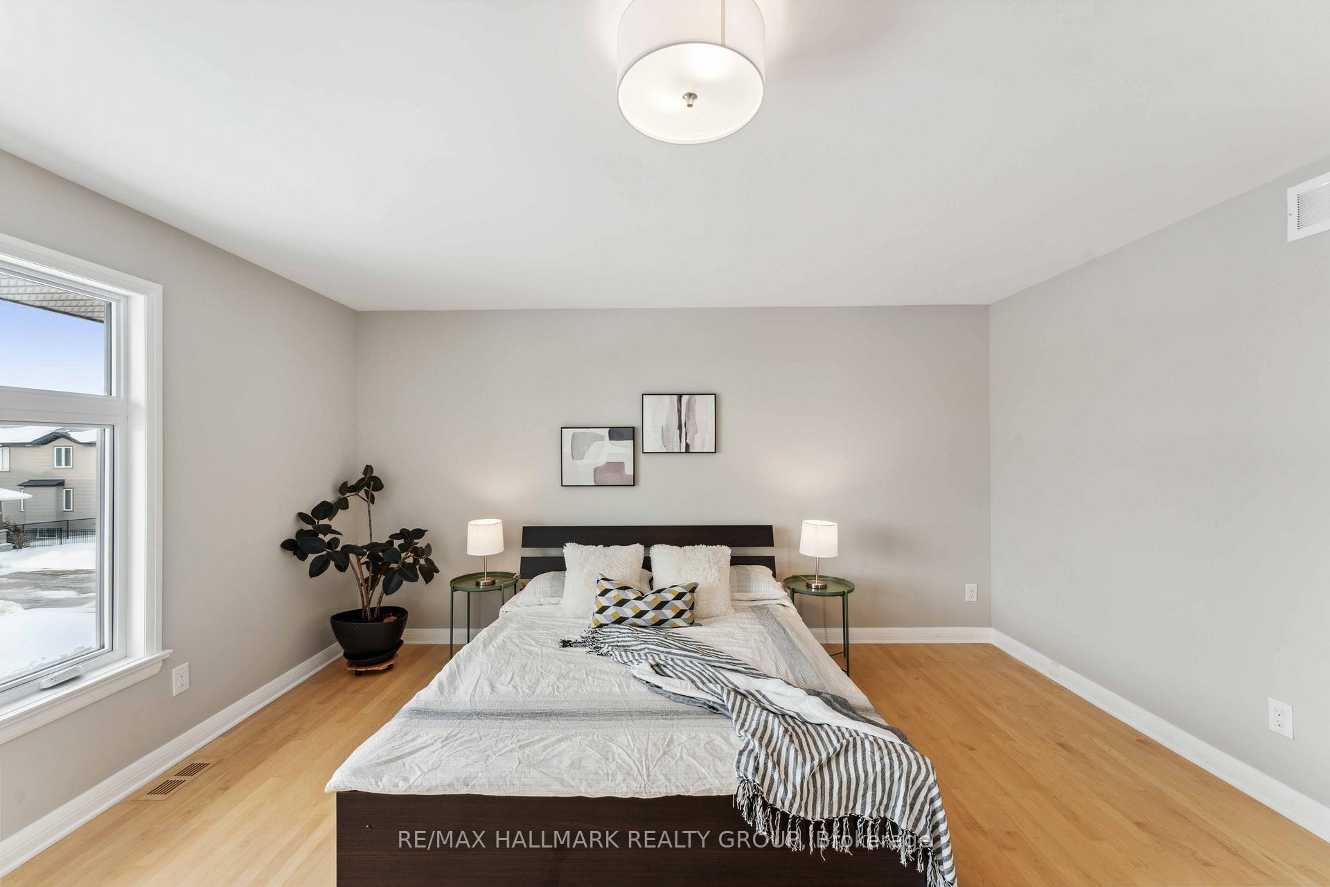 Photo 21 of 159 Escarpment Crescent, Ottawa, Kanata - Kanata Lakes/Heritage Hills — HOMEH