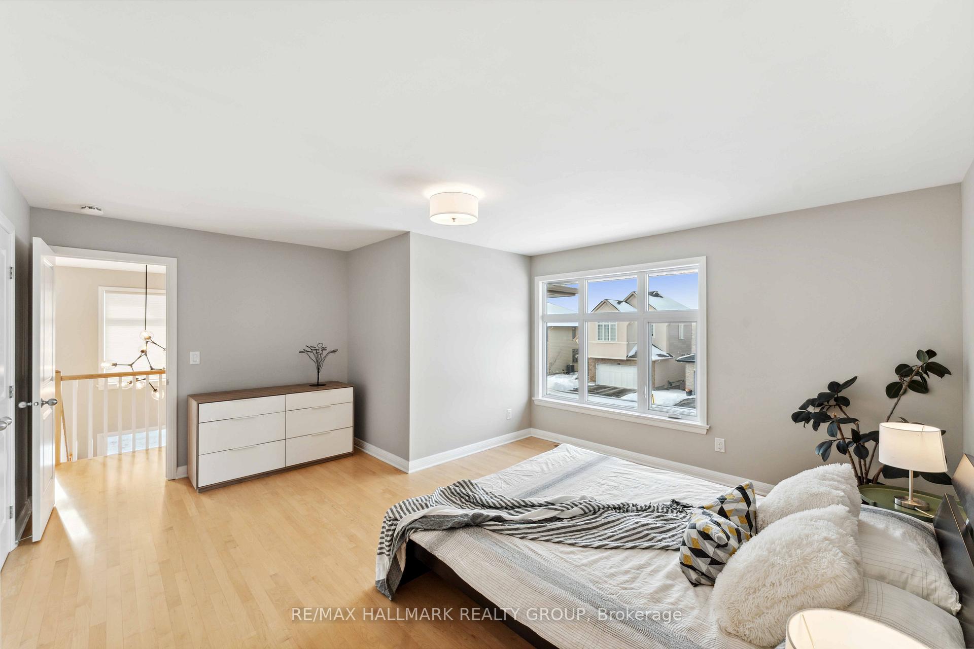 Photo 22 of 159 Escarpment Crescent, Ottawa, Kanata - Kanata Lakes/Heritage Hills — HOMEH