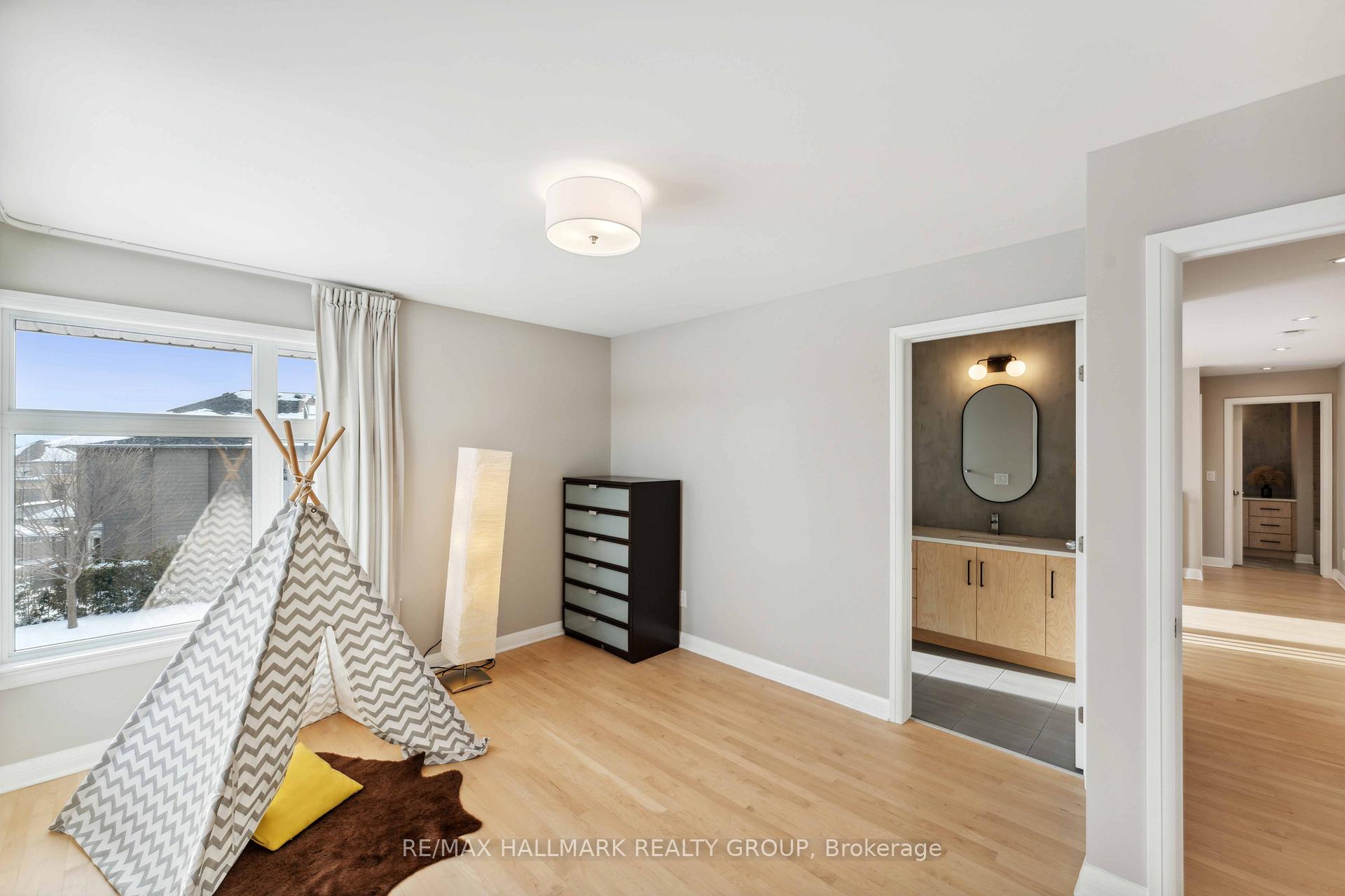 Photo 26 of 159 Escarpment Crescent, Ottawa, Kanata - Kanata Lakes/Heritage Hills — HOMEH