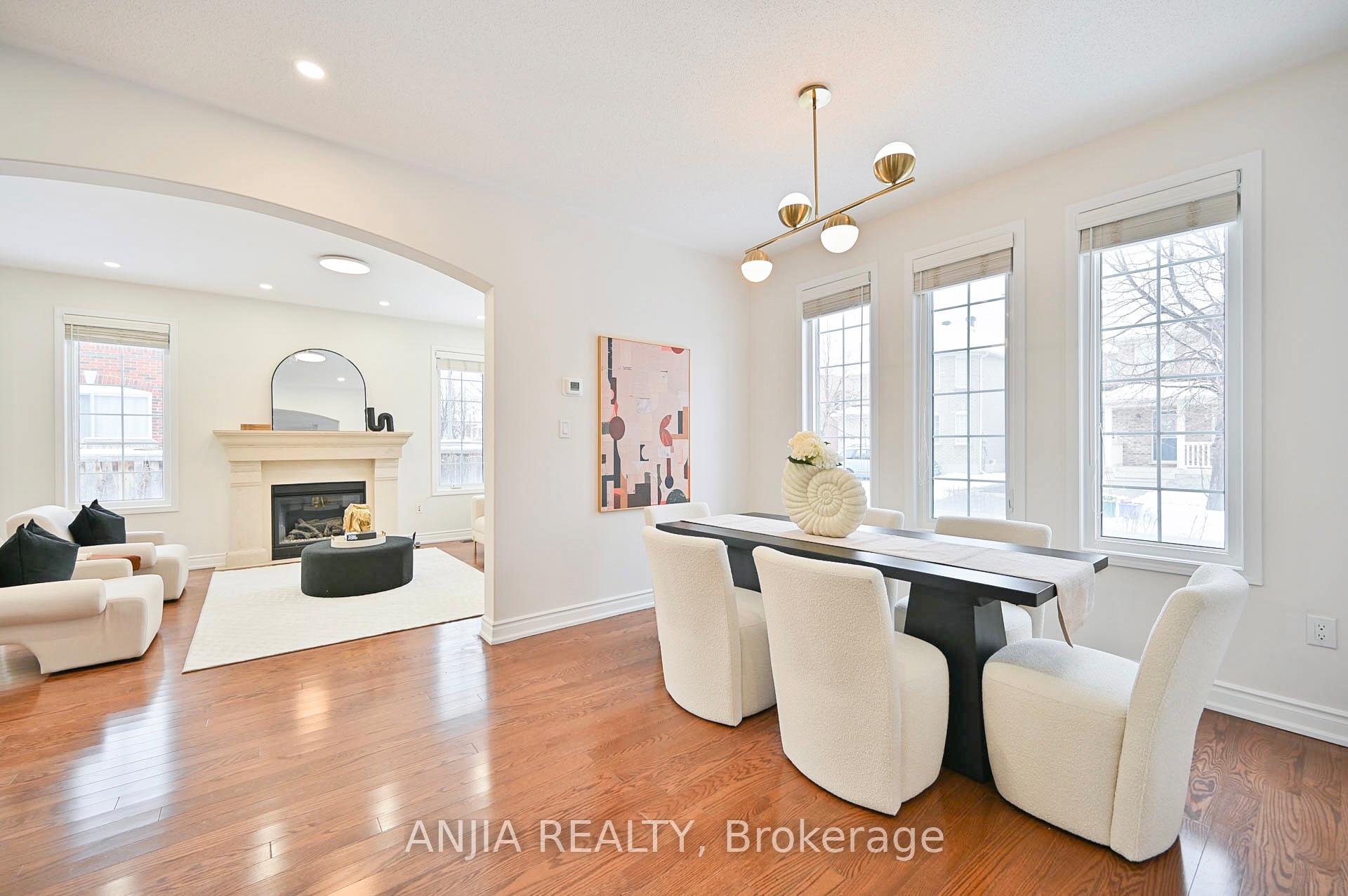 Photo 8 of 68 Kelly Crescent, Markham, Wismer — HOMEH