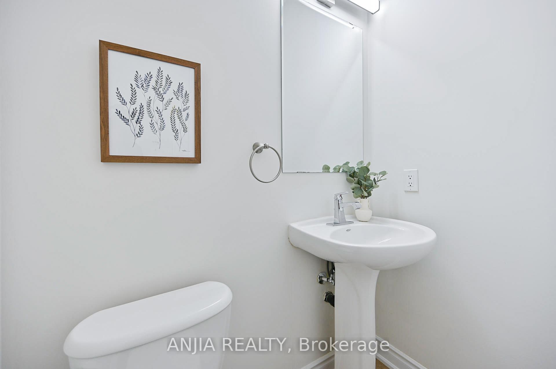 Photo 22 of 68 Kelly Crescent, Markham, Wismer — HOMEH