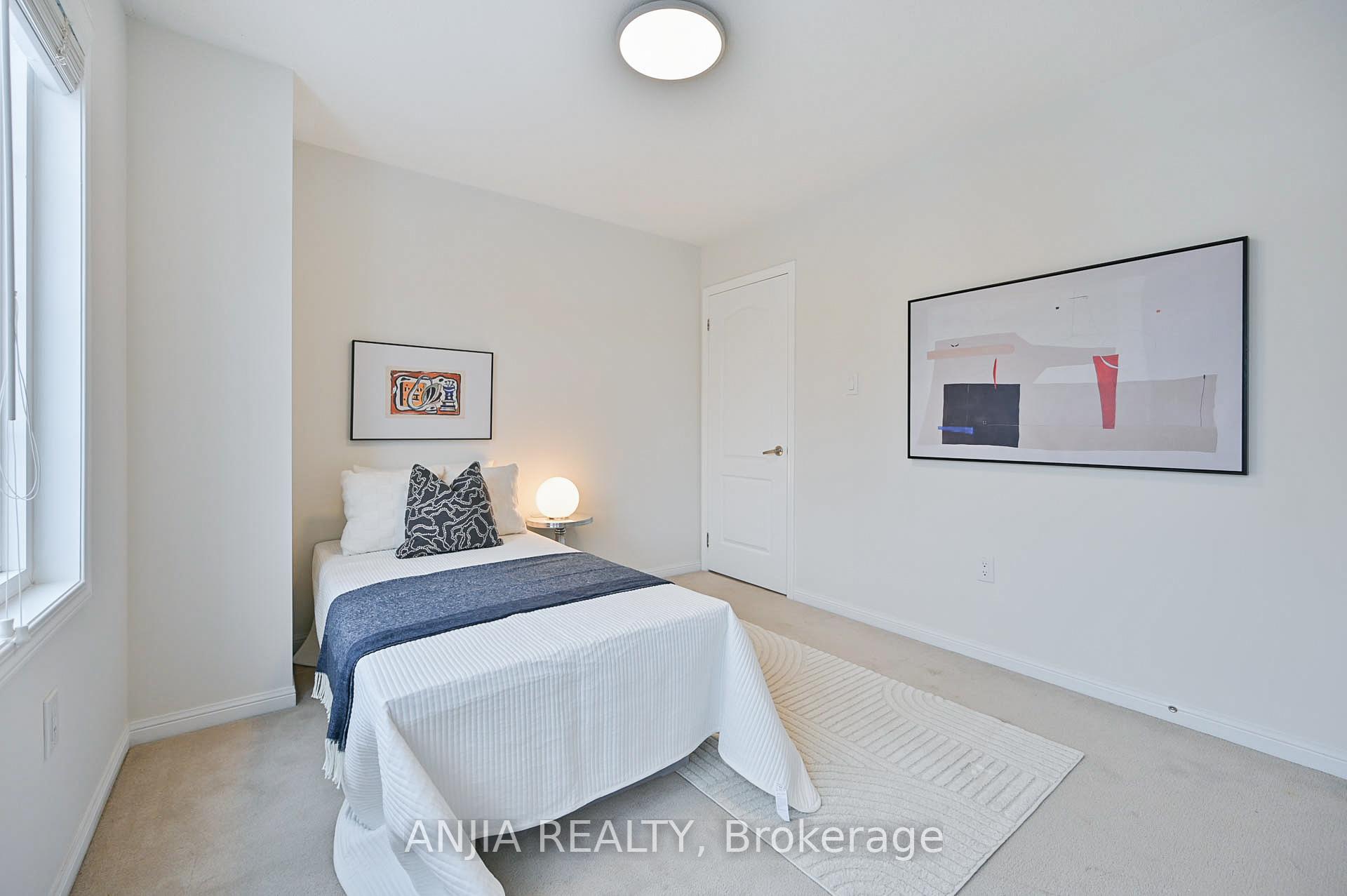 Photo 34 of 68 Kelly Crescent, Markham, Wismer — HOMEH