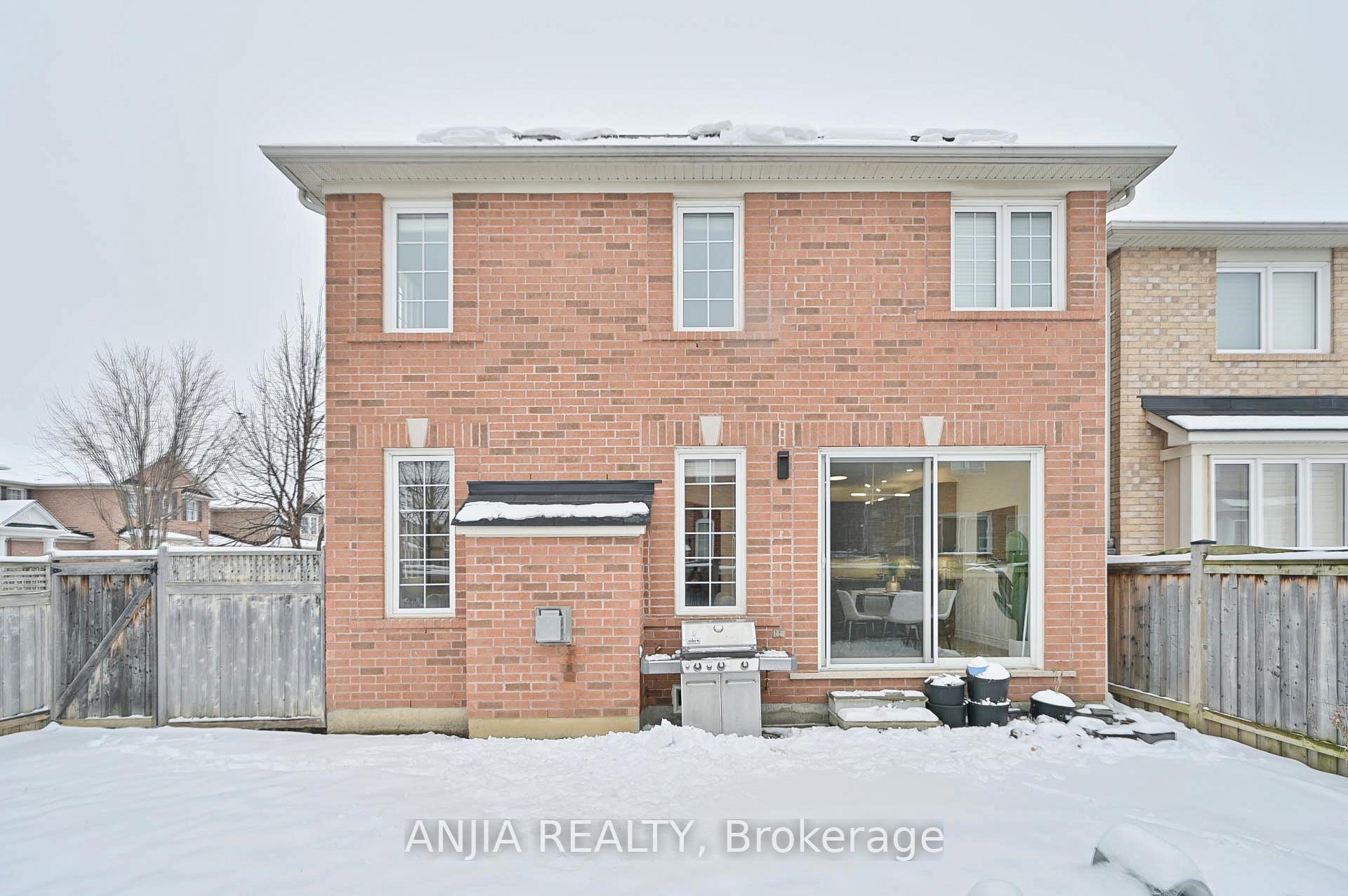 Photo 39 of 68 Kelly Crescent, Markham, Wismer — HOMEH