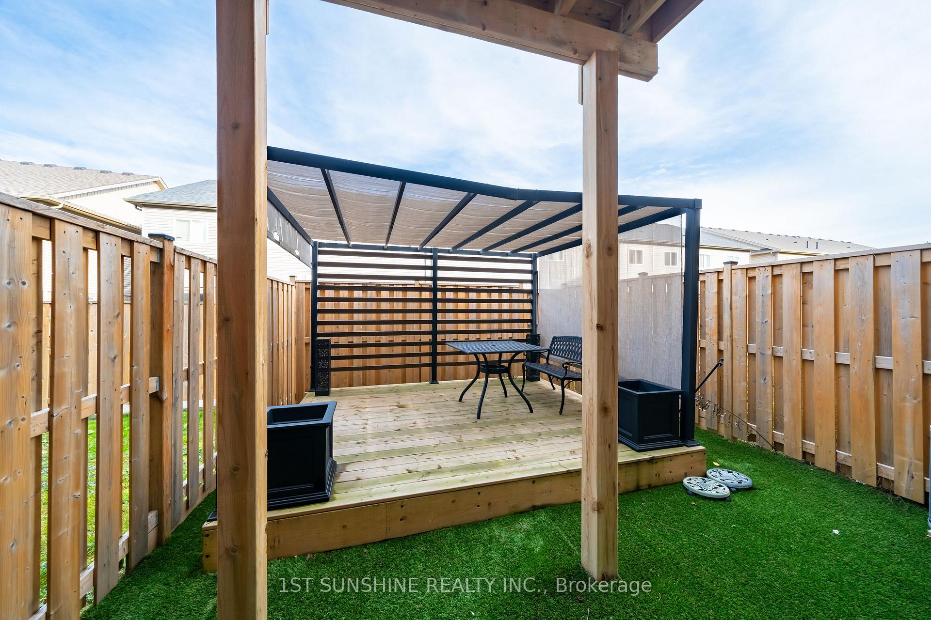 Photo 22 of 20 Marr Lane, Hamilton, Meadowlands — HOMEH