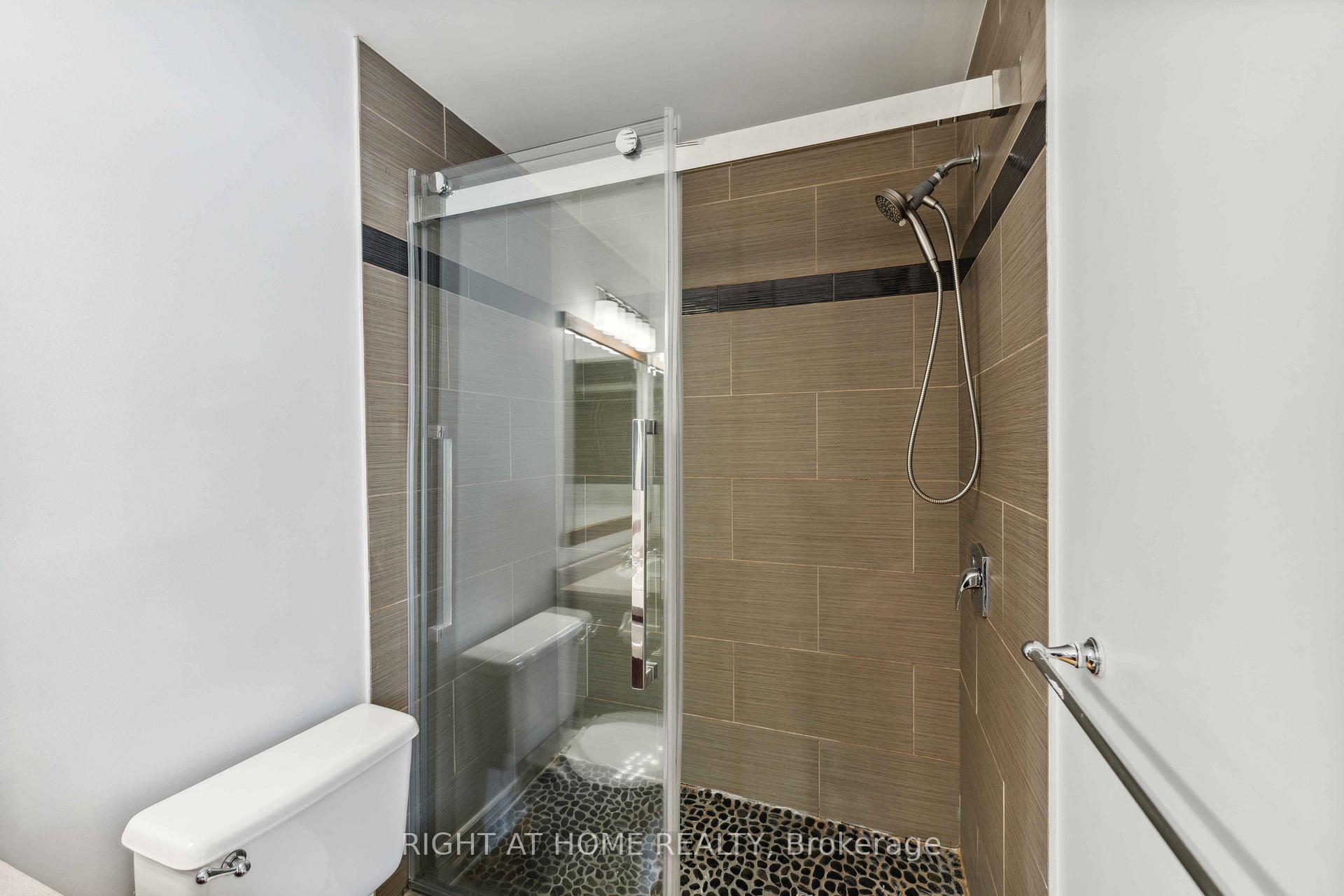 Photo 20 of 108 Blackdome Crescent, Ottawa, Kanata - Kanata Lakes/Heritage Hills — HOMEH