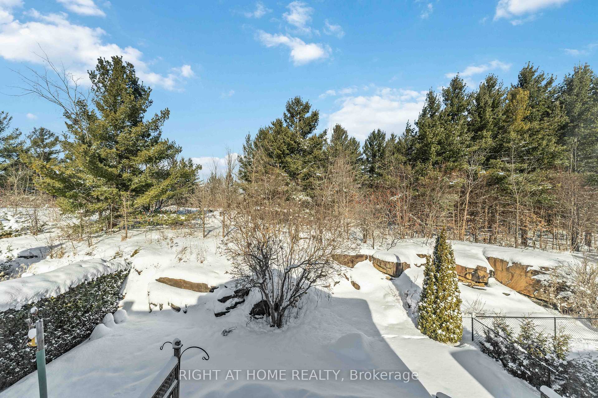 Photo 30 of 108 Blackdome Crescent, Ottawa, Kanata - Kanata Lakes/Heritage Hills — HOMEH