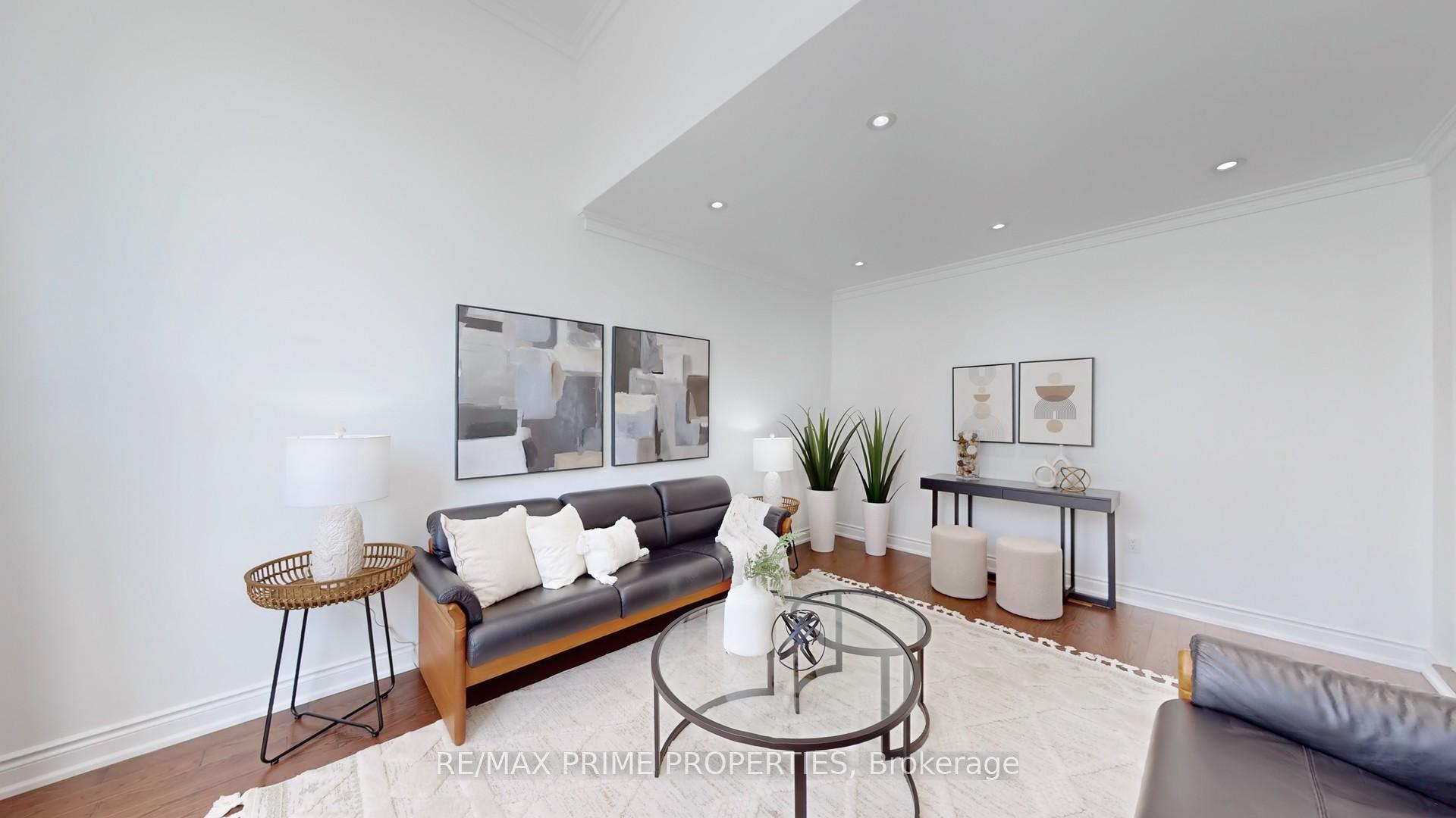 Photo 6 of 5 Mary Elizabeth Crescent, Markham, Buttonville — HOMEH