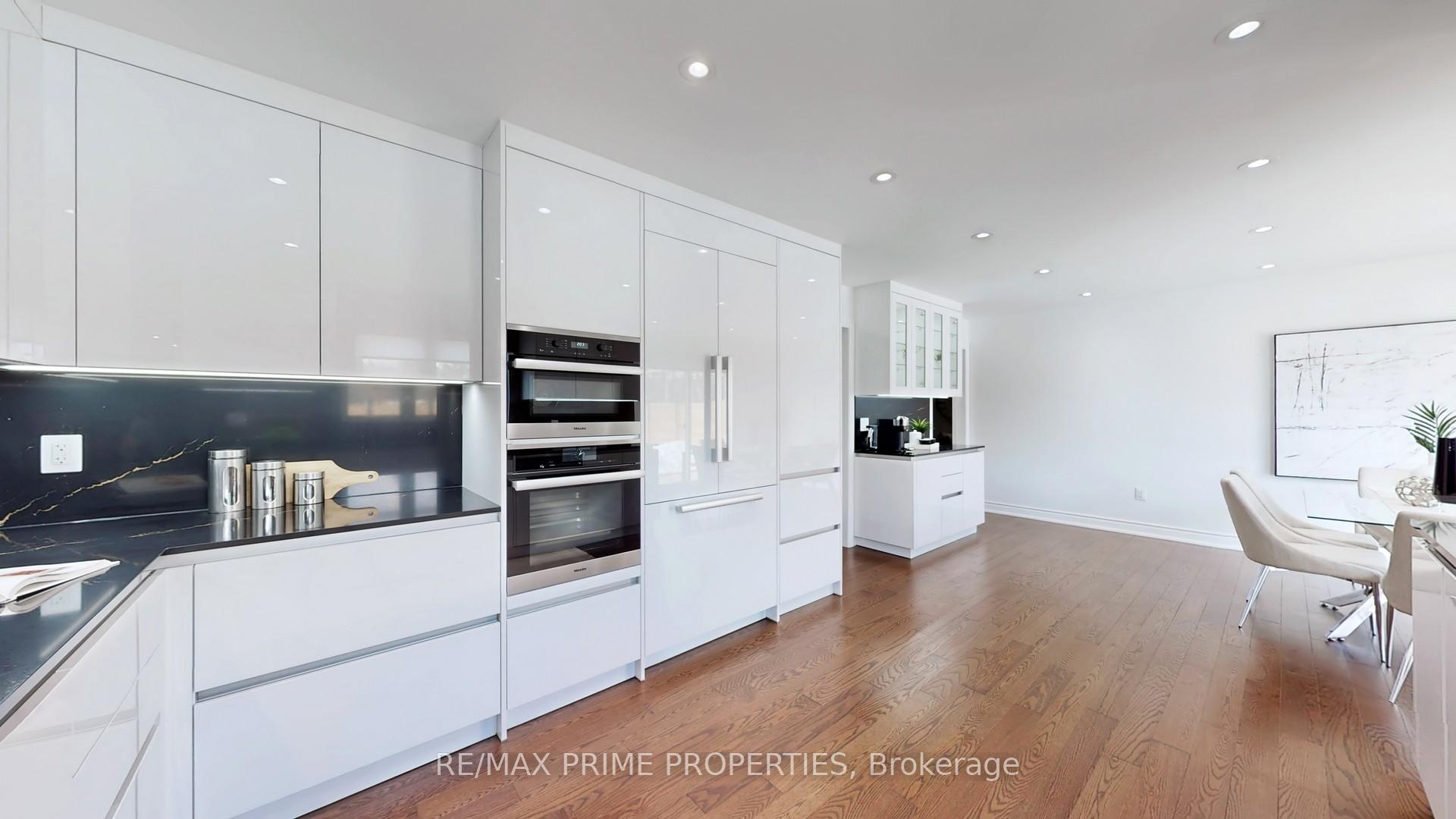 Photo 12 of 5 Mary Elizabeth Crescent, Markham, Buttonville — HOMEH