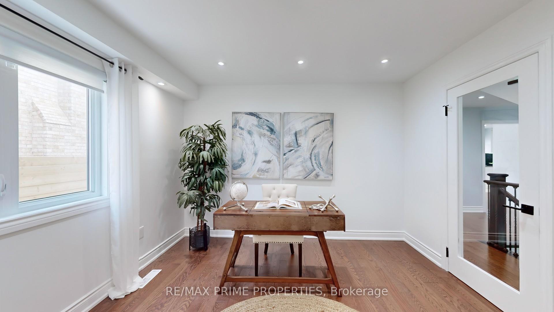 Photo 18 of 5 Mary Elizabeth Crescent, Markham, Buttonville — HOMEH