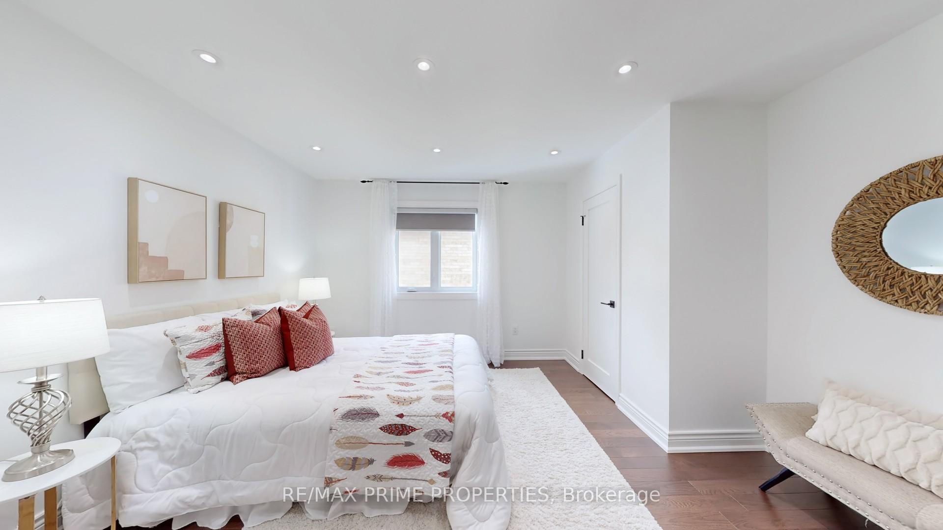 Photo 33 of 5 Mary Elizabeth Crescent, Markham, Buttonville — HOMEH