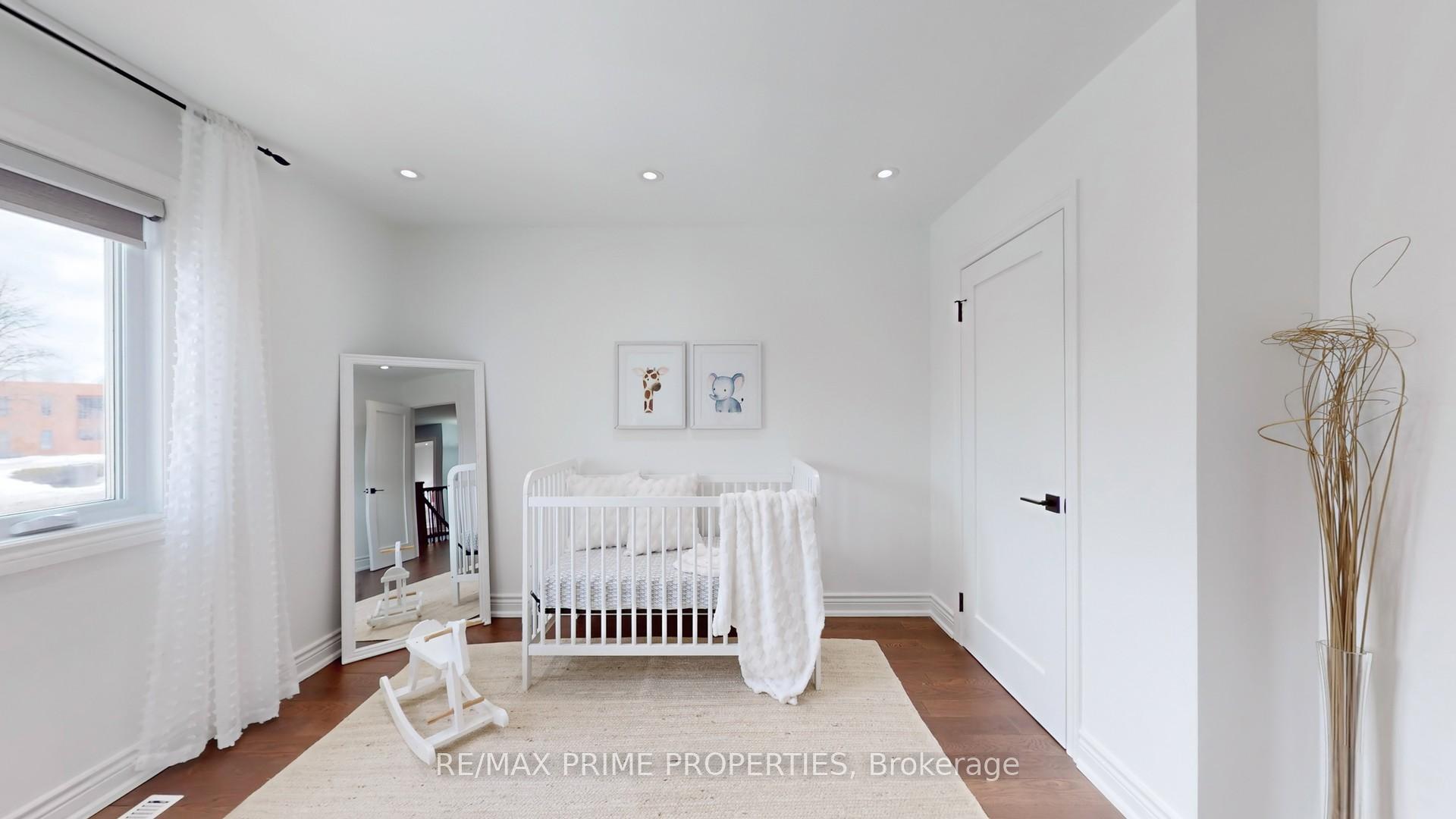 Photo 35 of 5 Mary Elizabeth Crescent, Markham, Buttonville — HOMEH