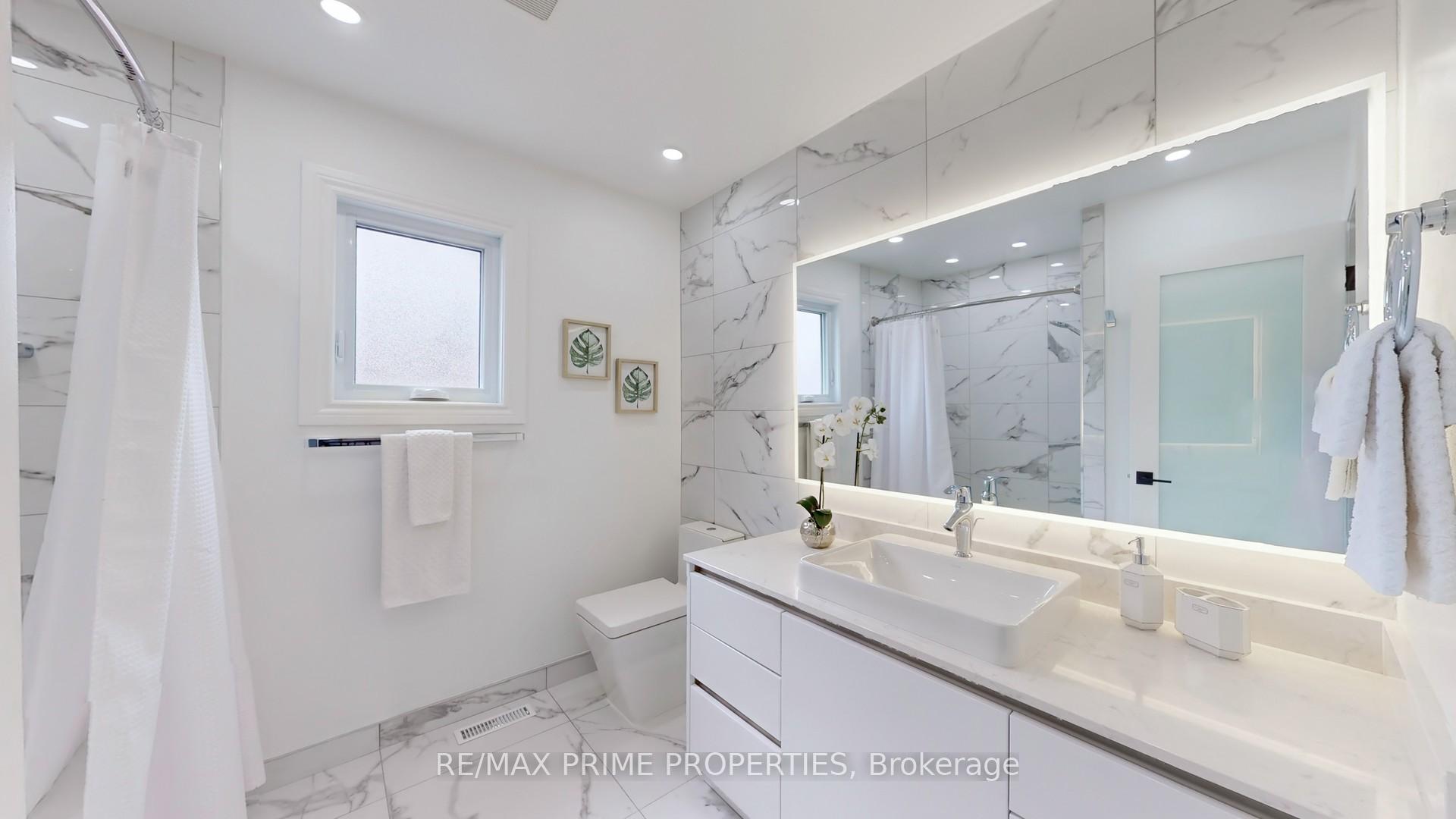 Photo 36 of 5 Mary Elizabeth Crescent, Markham, Buttonville — HOMEH