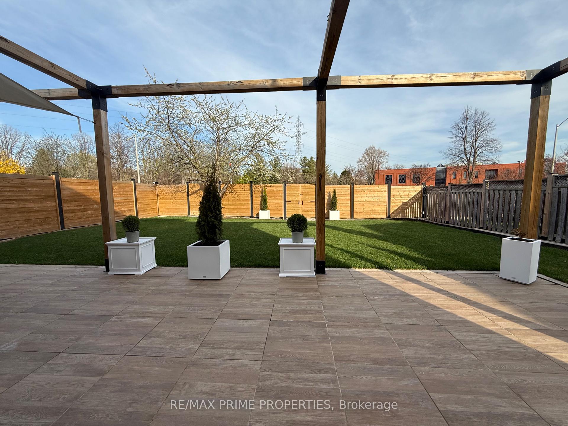 Photo 45 of 5 Mary Elizabeth Crescent, Markham, Buttonville — HOMEH