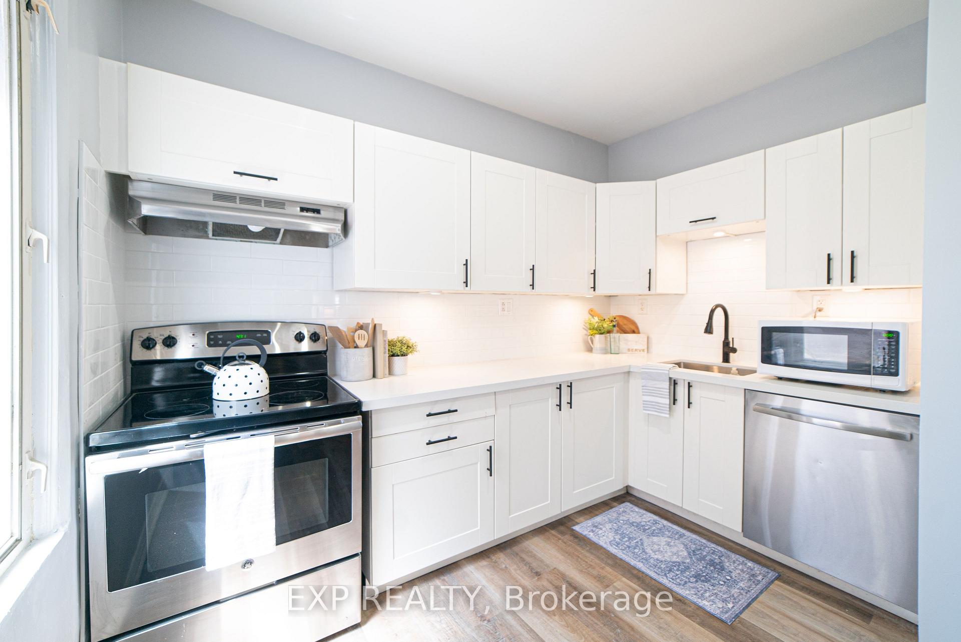 Photo 13 of 17 Kinrade Avenue, Hamilton, Gibson — HOMEH