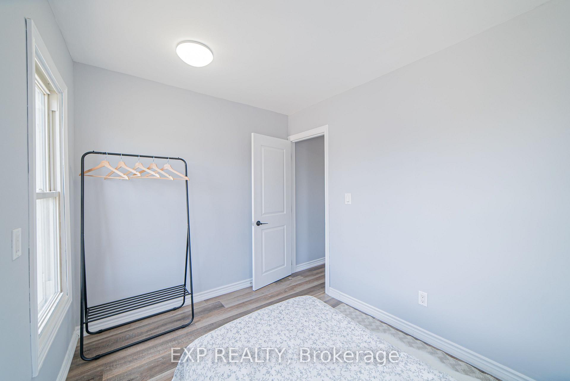 Photo 28 of 17 Kinrade Avenue, Hamilton, Gibson — HOMEH