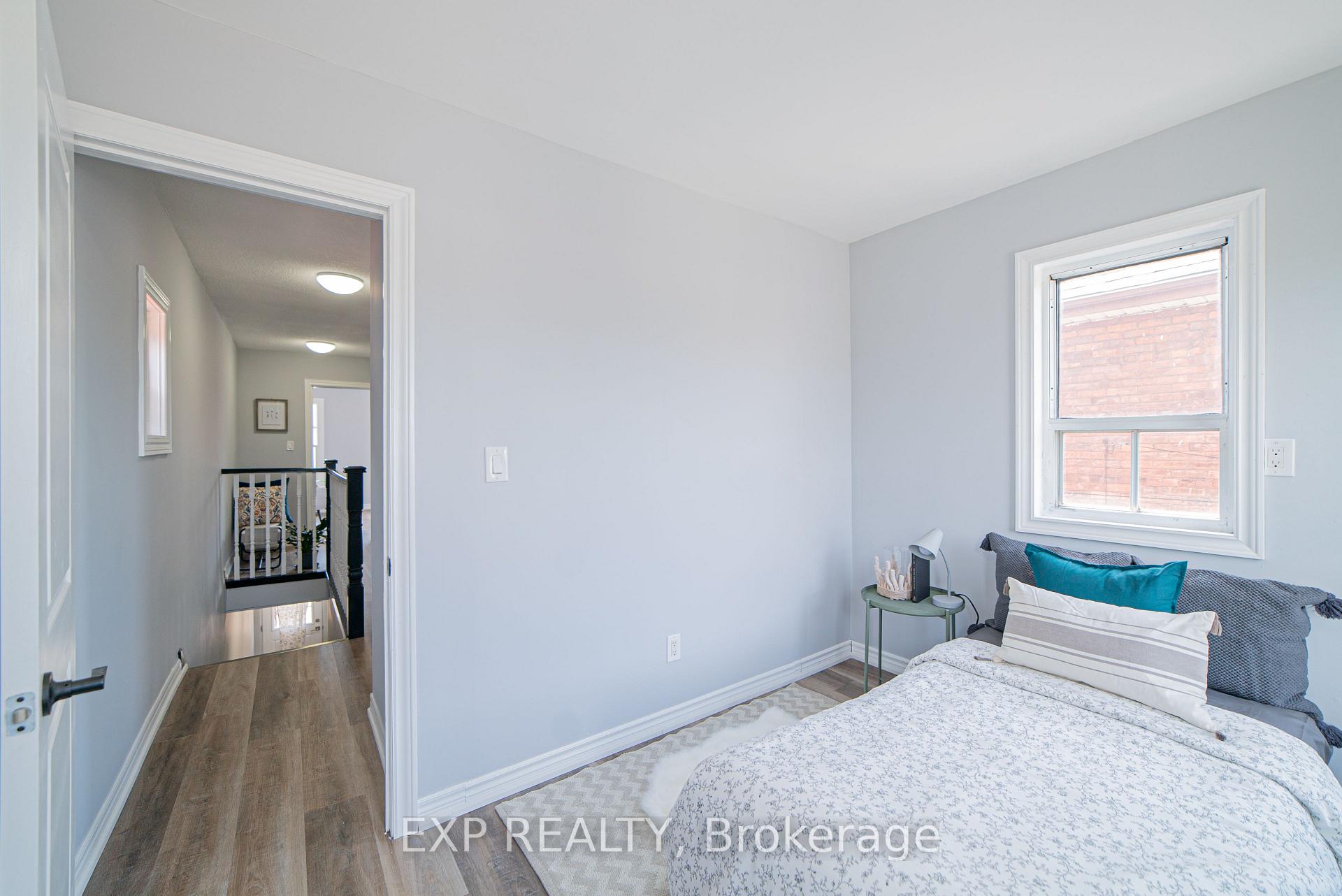 Photo 29 of 17 Kinrade Avenue, Hamilton, Gibson — HOMEH
