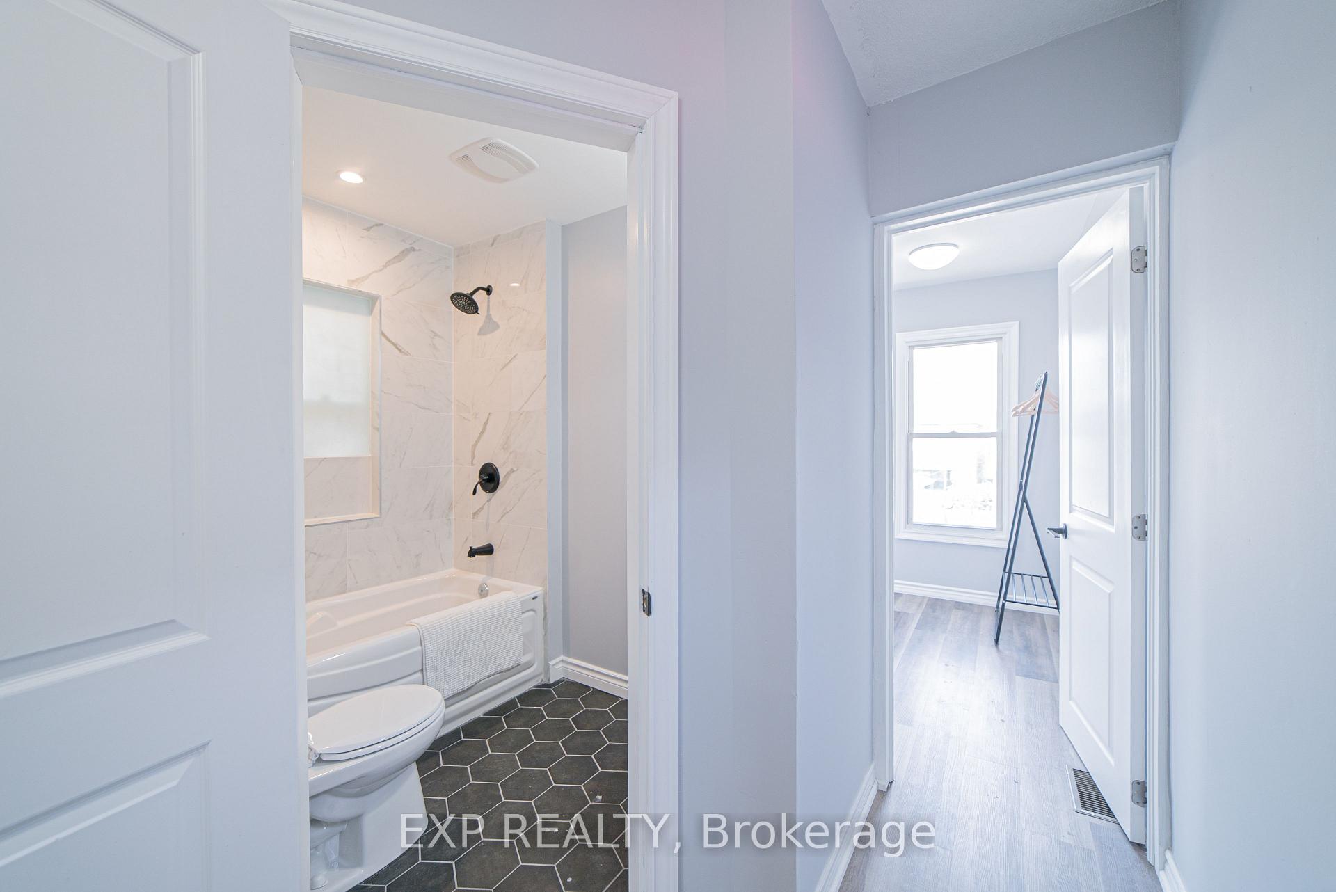 Photo 30 of 17 Kinrade Avenue, Hamilton, Gibson — HOMEH