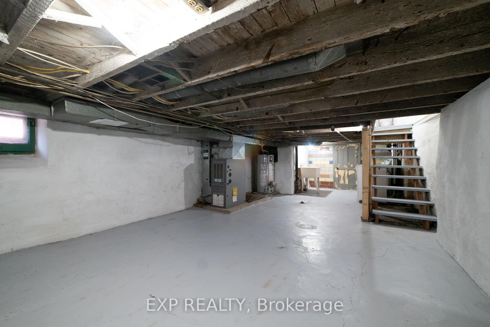 Photo 33 of 17 Kinrade Avenue, Hamilton, Gibson — HOMEH